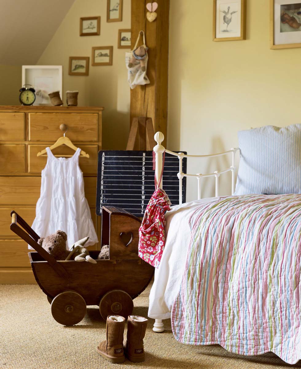A child's bedroom