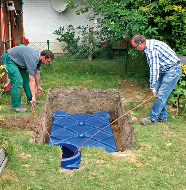 installing a rainwater harvesting tank