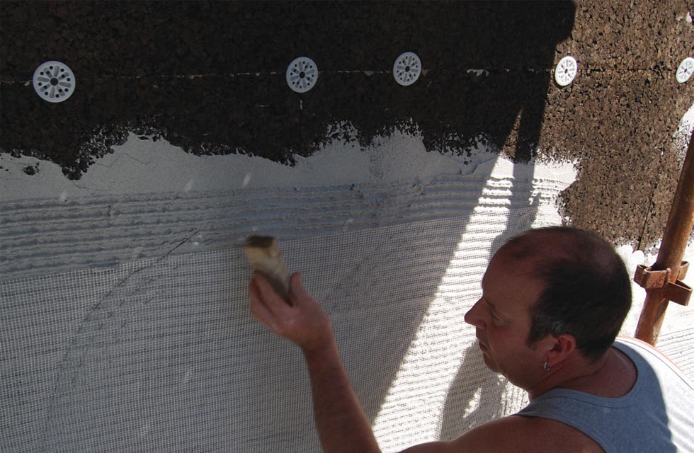 External wall insulation using cork