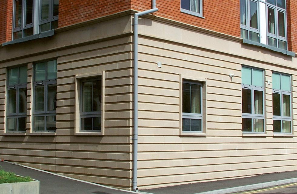 Haddonstone’s TecLite blocks in action