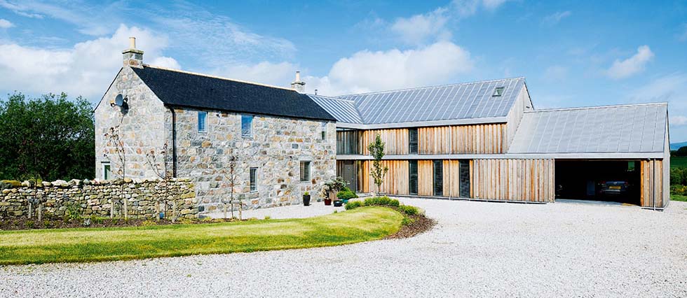 Larch and steel extension by Room Architects