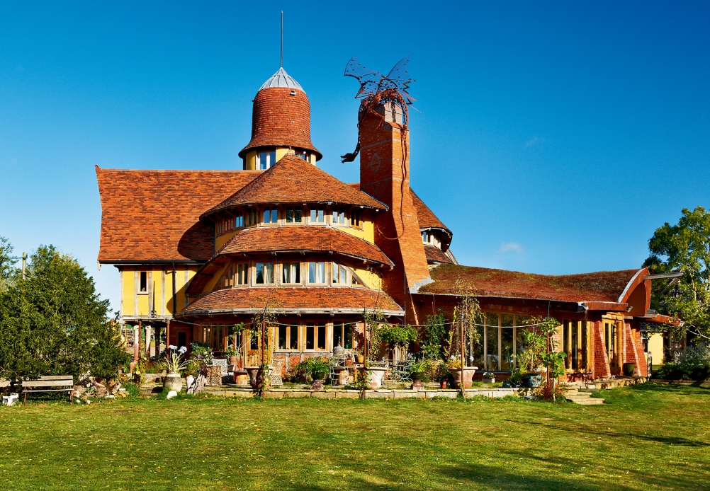 Oak frame house self-designed