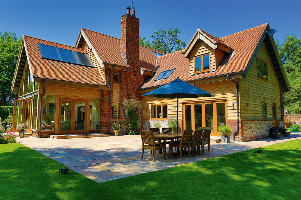 Oak frame house by The Complete Oak Home
