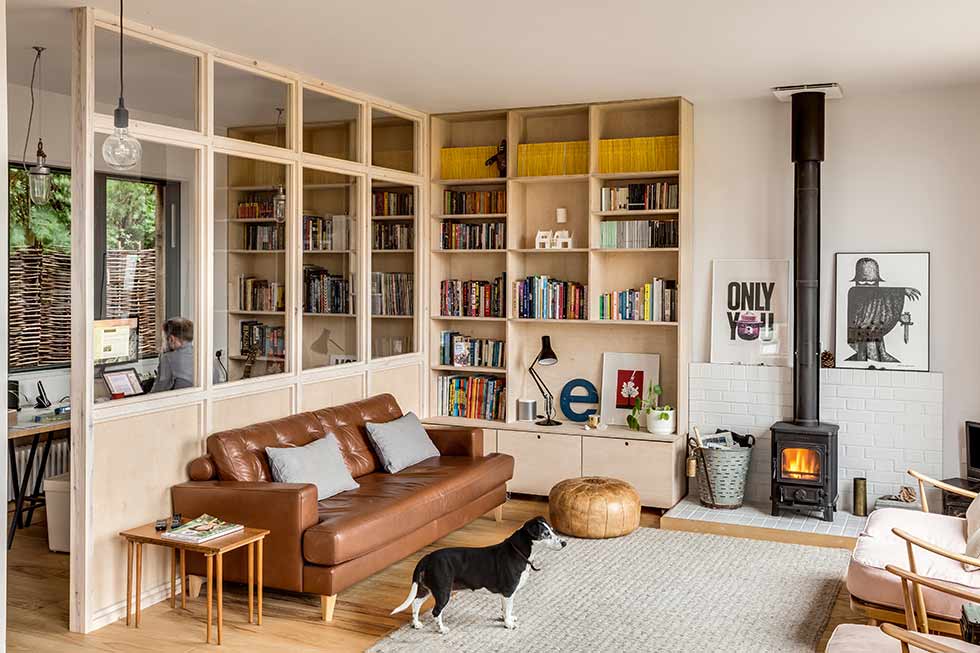 Feature glazing interior