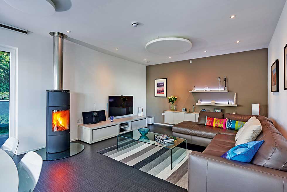 Baker-kit-living-area