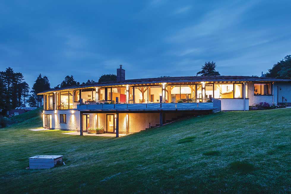 1a3-tyson-house-night-exterior-2