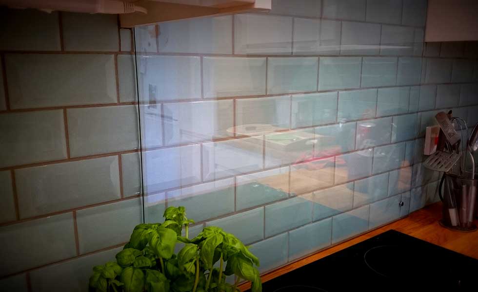 Kitchen Tiles Glass Splashback our kitchen-diner and lounge reveal | homebuilding & renovating Kitchen Tiles Glass Splashback our kitchen-diner and lounge reveal | homebuilding & renovating