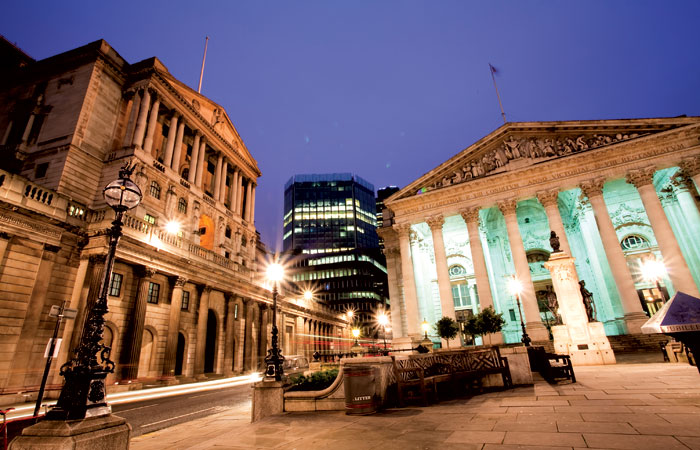 Bank-of-England-Night-BoE-700x450.jpg