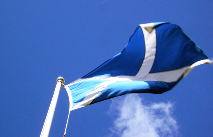 Scotland-Flag-700x450.jpg