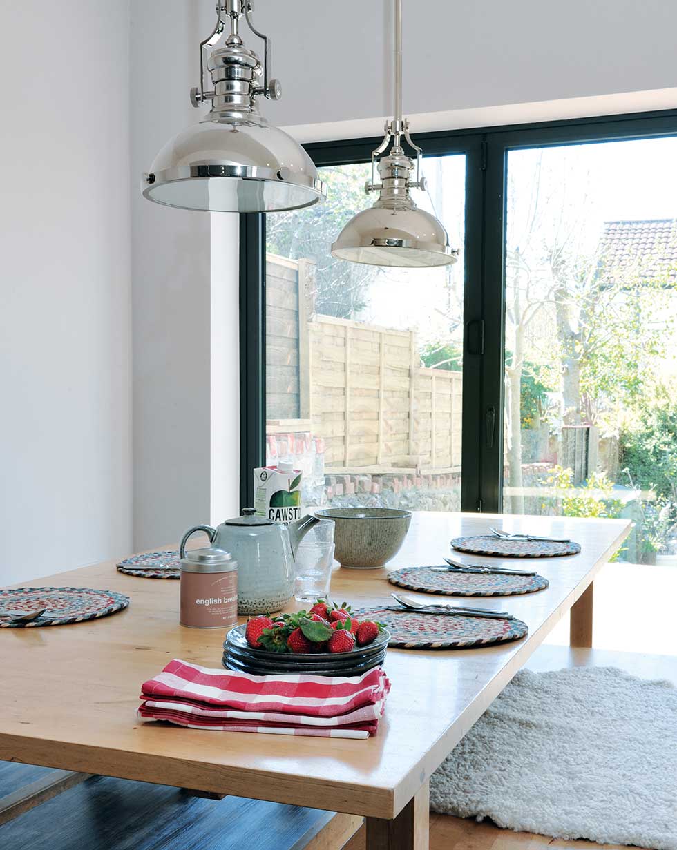 contemporary dining area in kitchen-diner extension