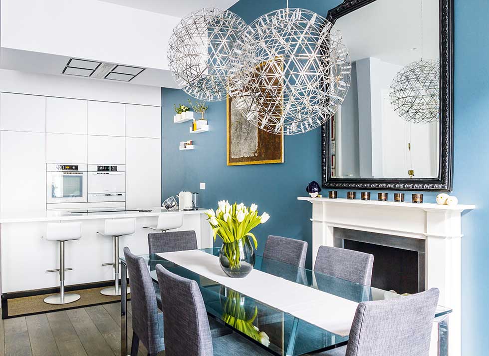 Small london flat kitchen diner open plan