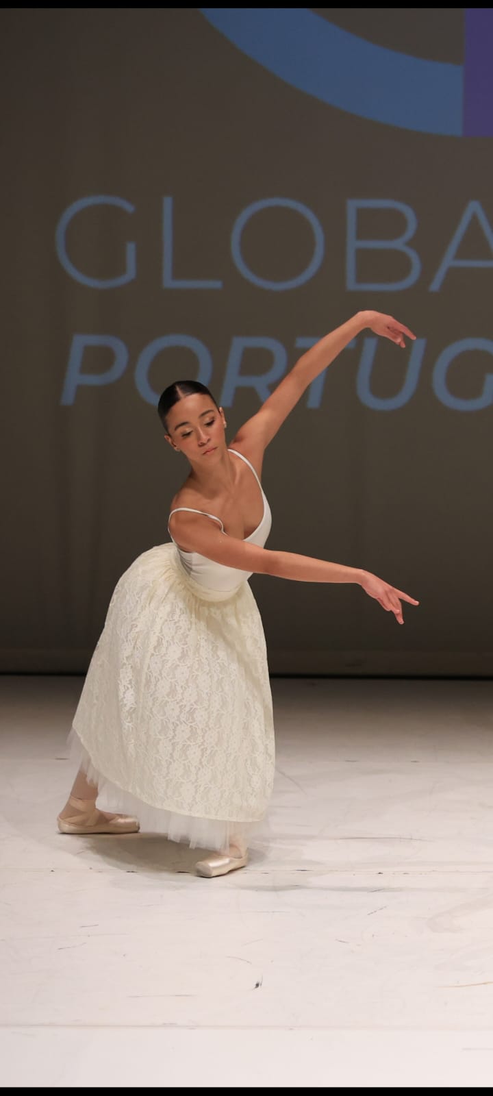 WhatsApp Image 2024-10-19 at 19.24.00 (1).jpeg