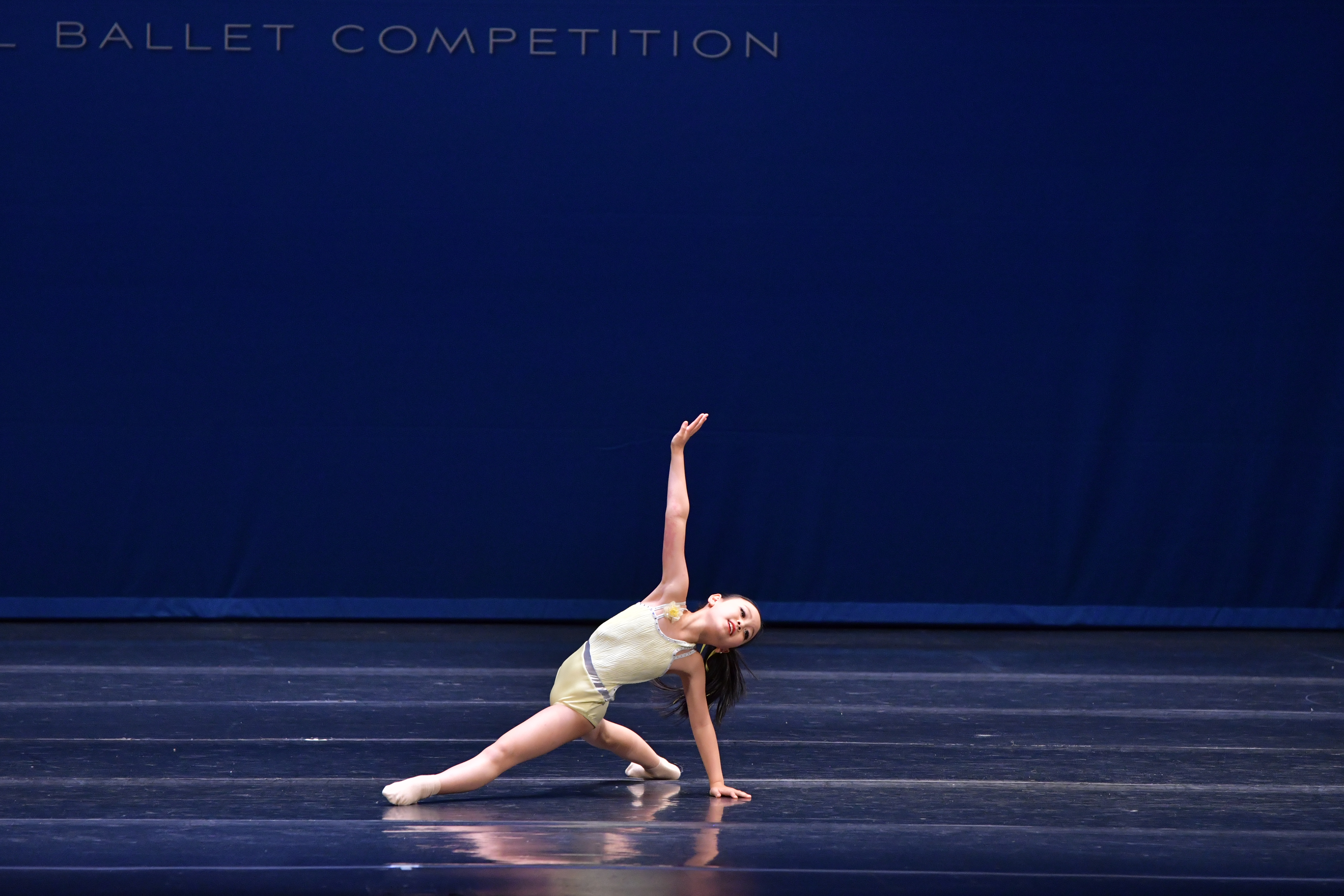 333_FEEL IT STILL_N&D BALLET_00045.jpg