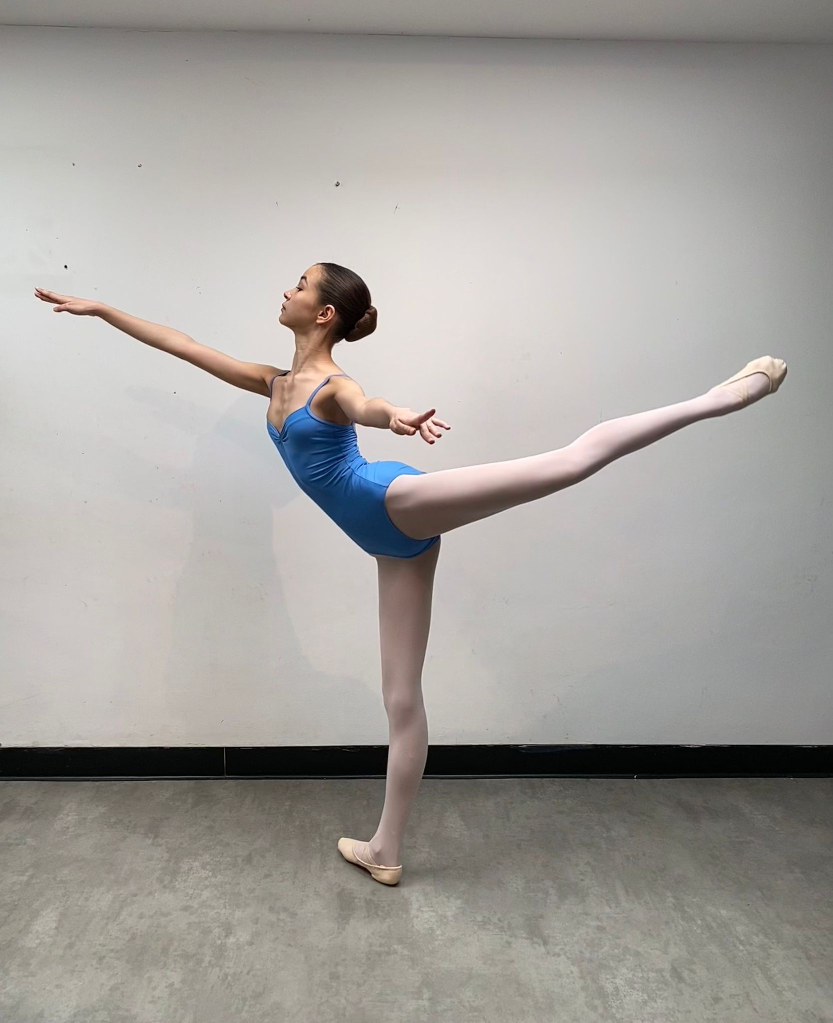 Tienne Campbell position 3.jpg