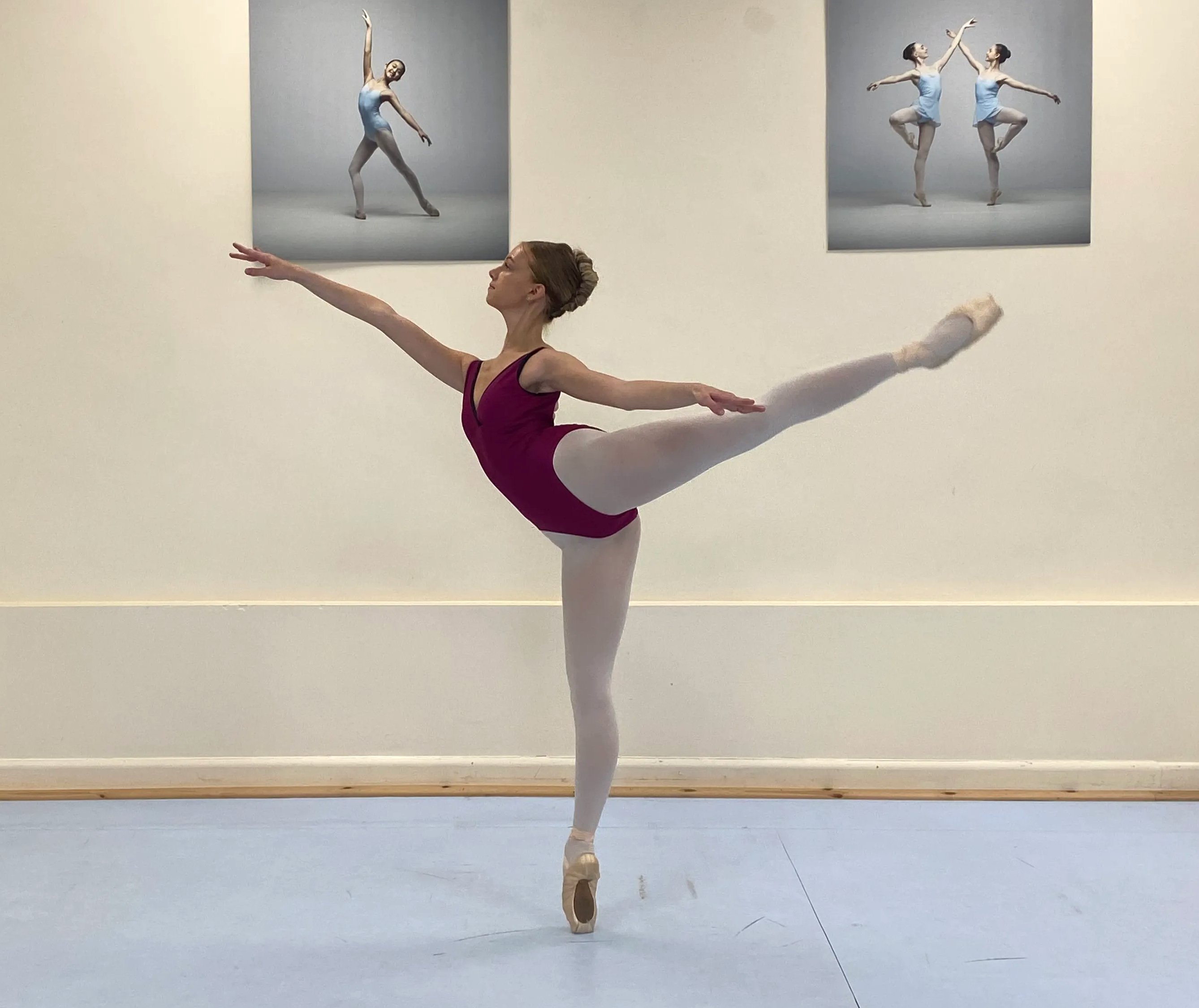SHUTT Hannah - Provide an arabesque photo - copie.jpg