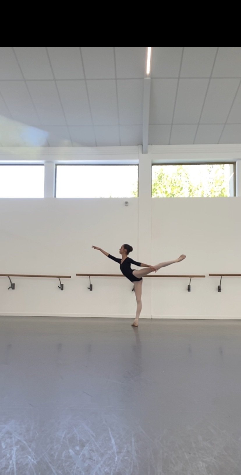 Cléo Soupet arabesque.jpg