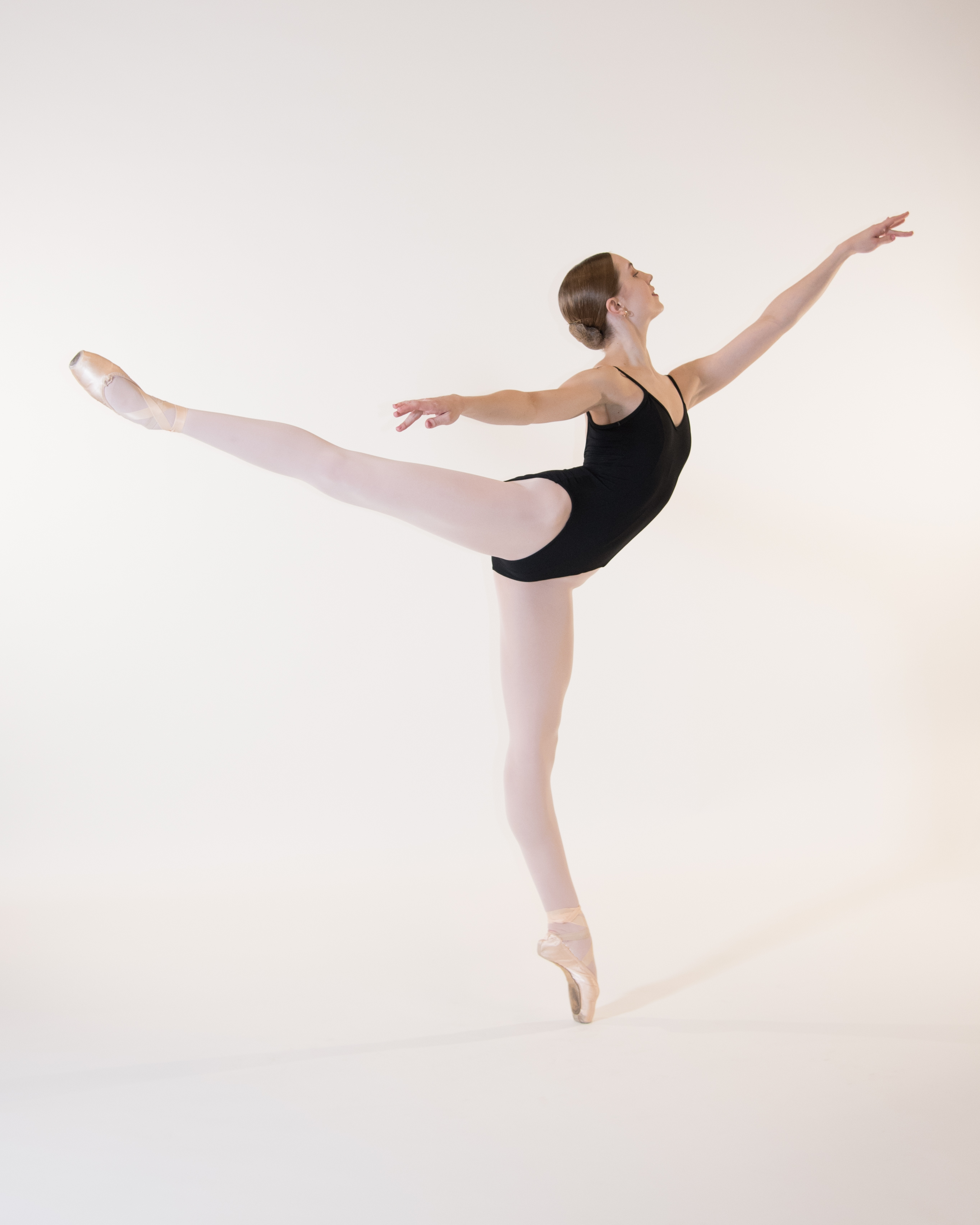 Lucy Hassman-Arabesque.jpg