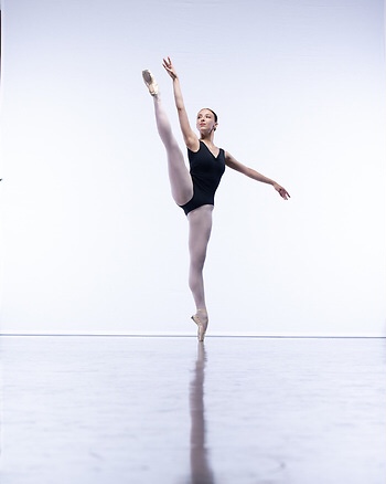 Mikaela_MILIC_développé à la seconde.jpeg