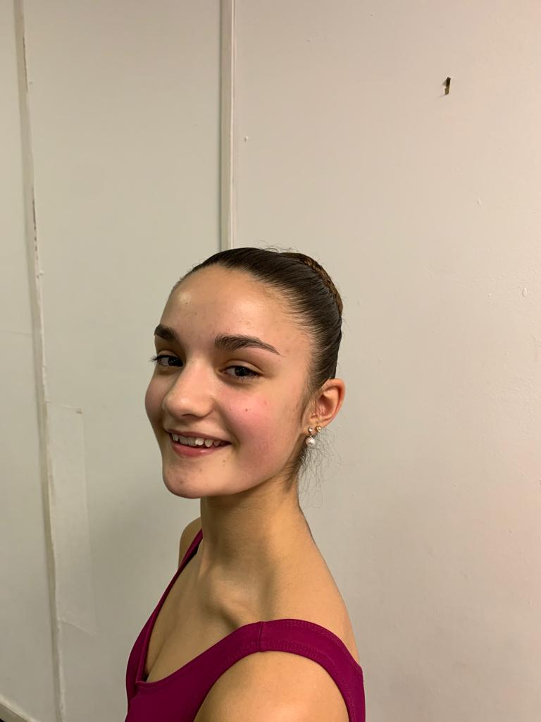 Fleur Foster headshot photo.JPG