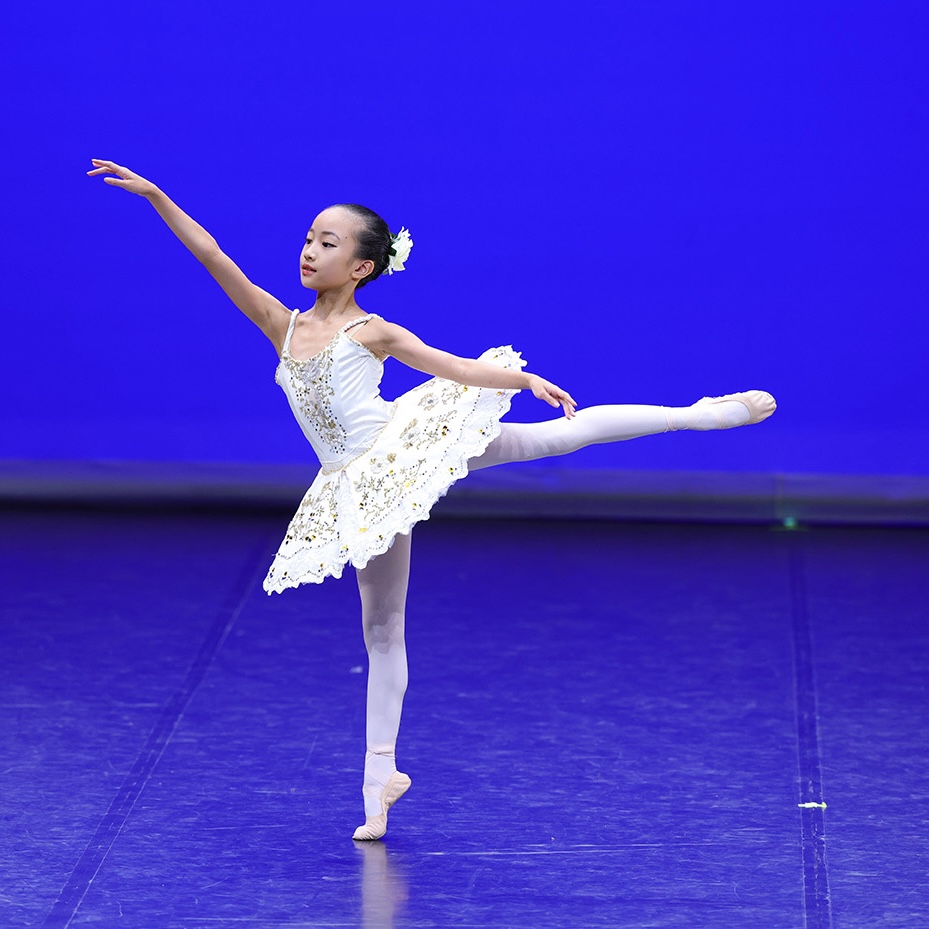 Koralie Roxas Arabesque.jpeg