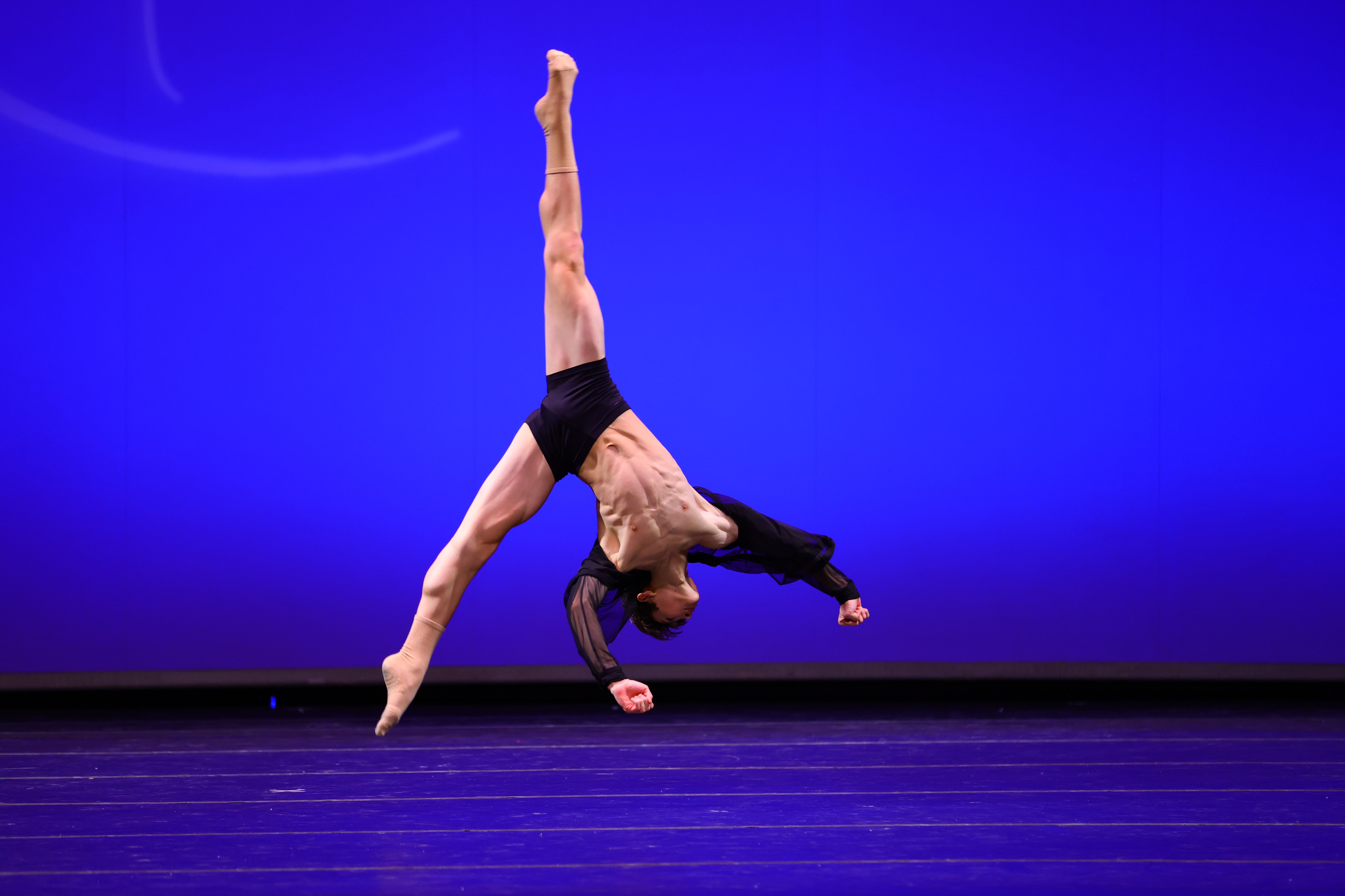 Preston Walker_action shot_contemporary 2023.jpg