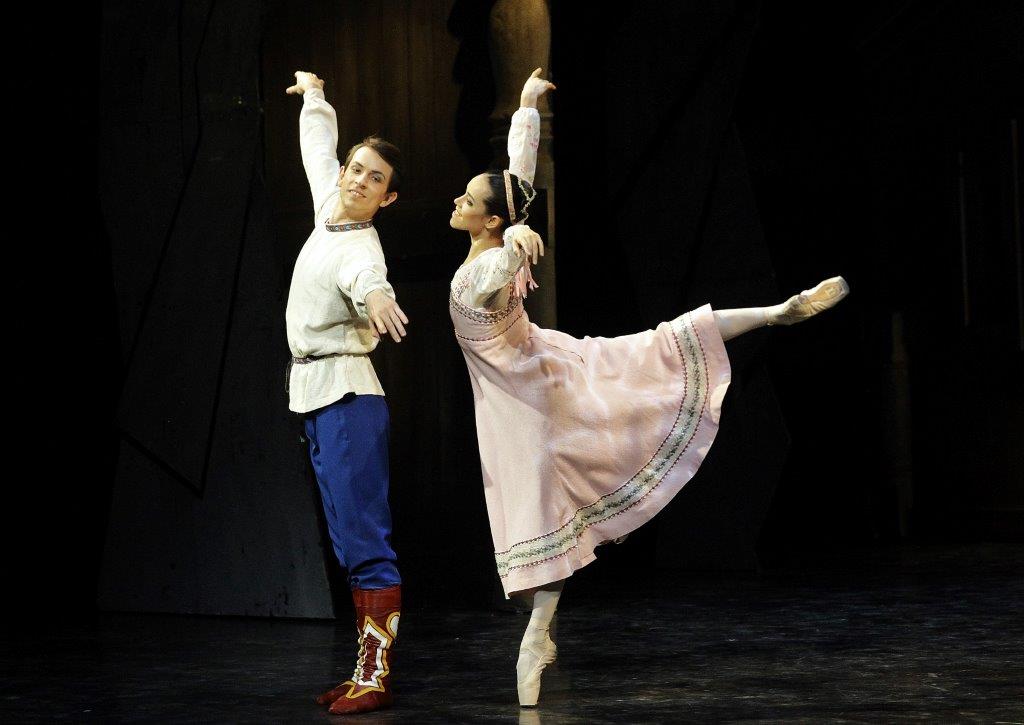 thumbnail_Sněh.královna df 031.jpg