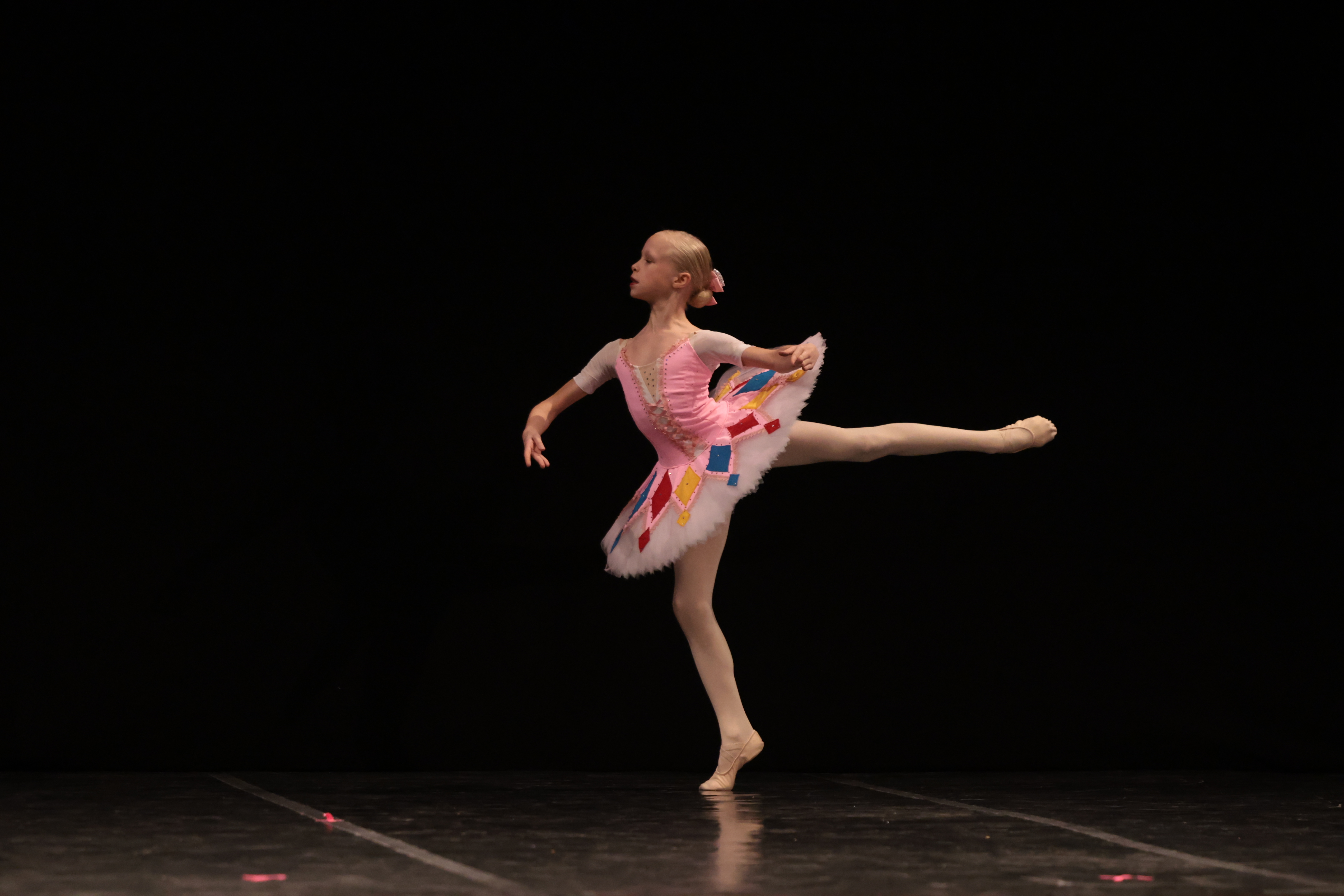 fs0134-036-Maja Mainka-Harlequinade-Front of Stage-YGP ITALY 2023-ZF-4874-46233-1-001-009.jpg