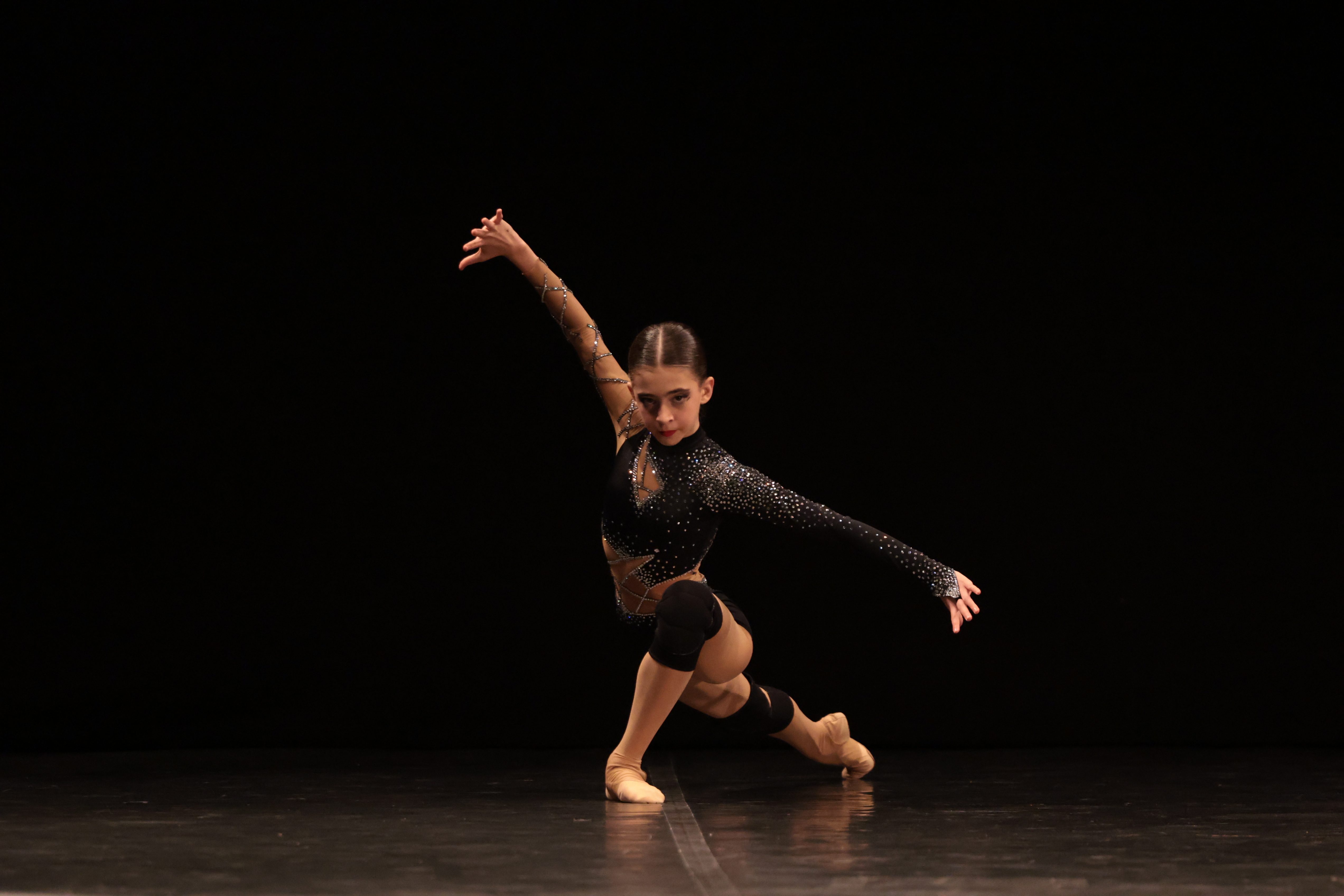 fs0348-026-Beatriz Claro-Fortress-Front of Stage-YGP ITALY 2023.JPG