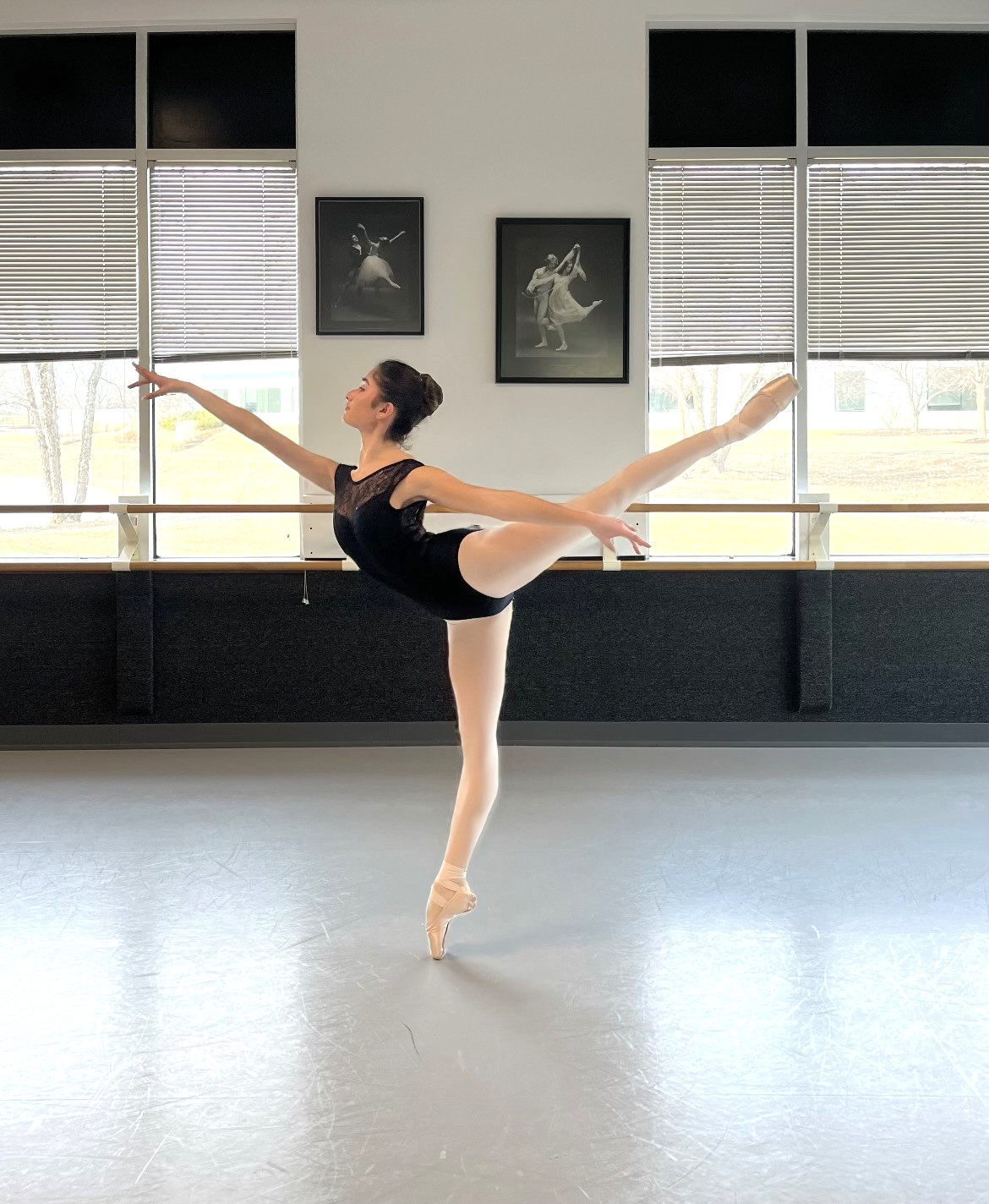 Sam arabesque.jpg