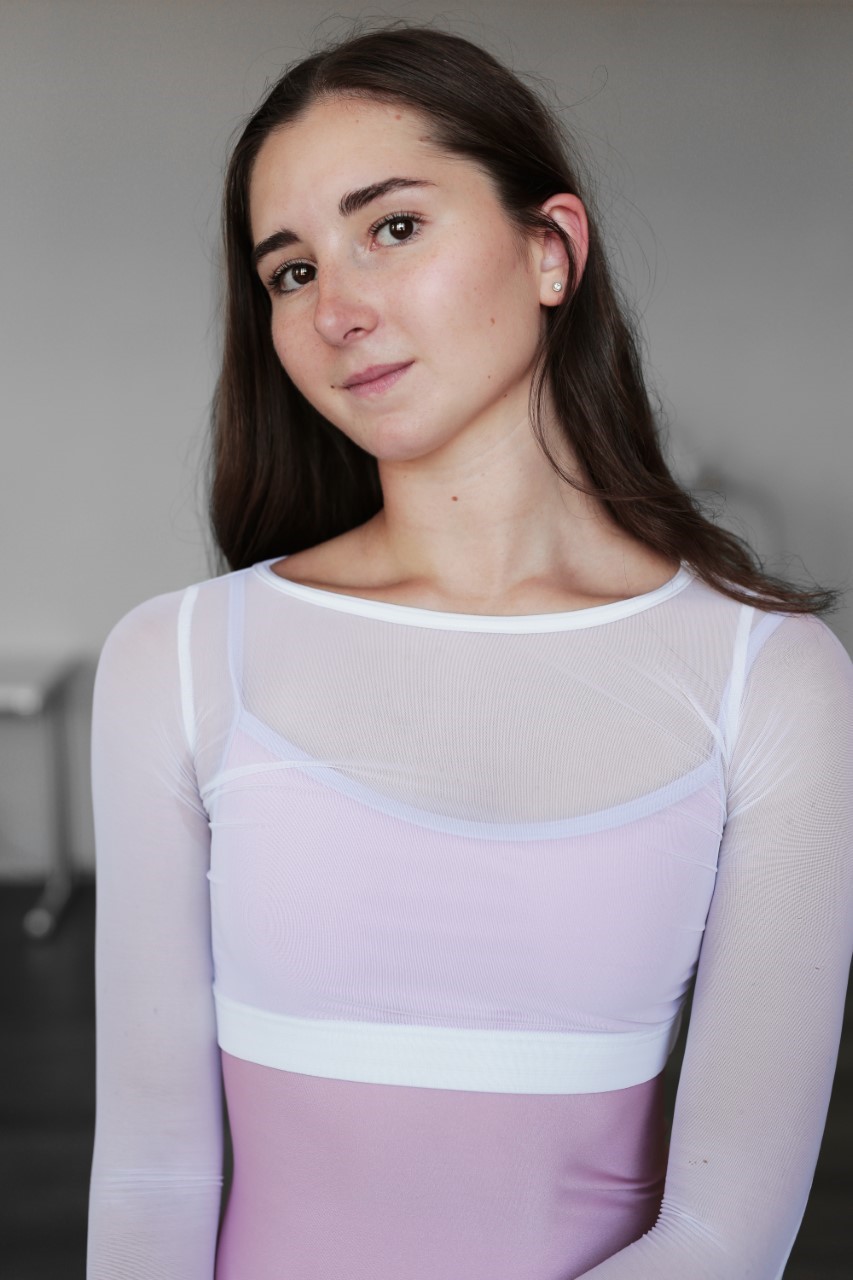 Lara Bircak Headshot.jpg