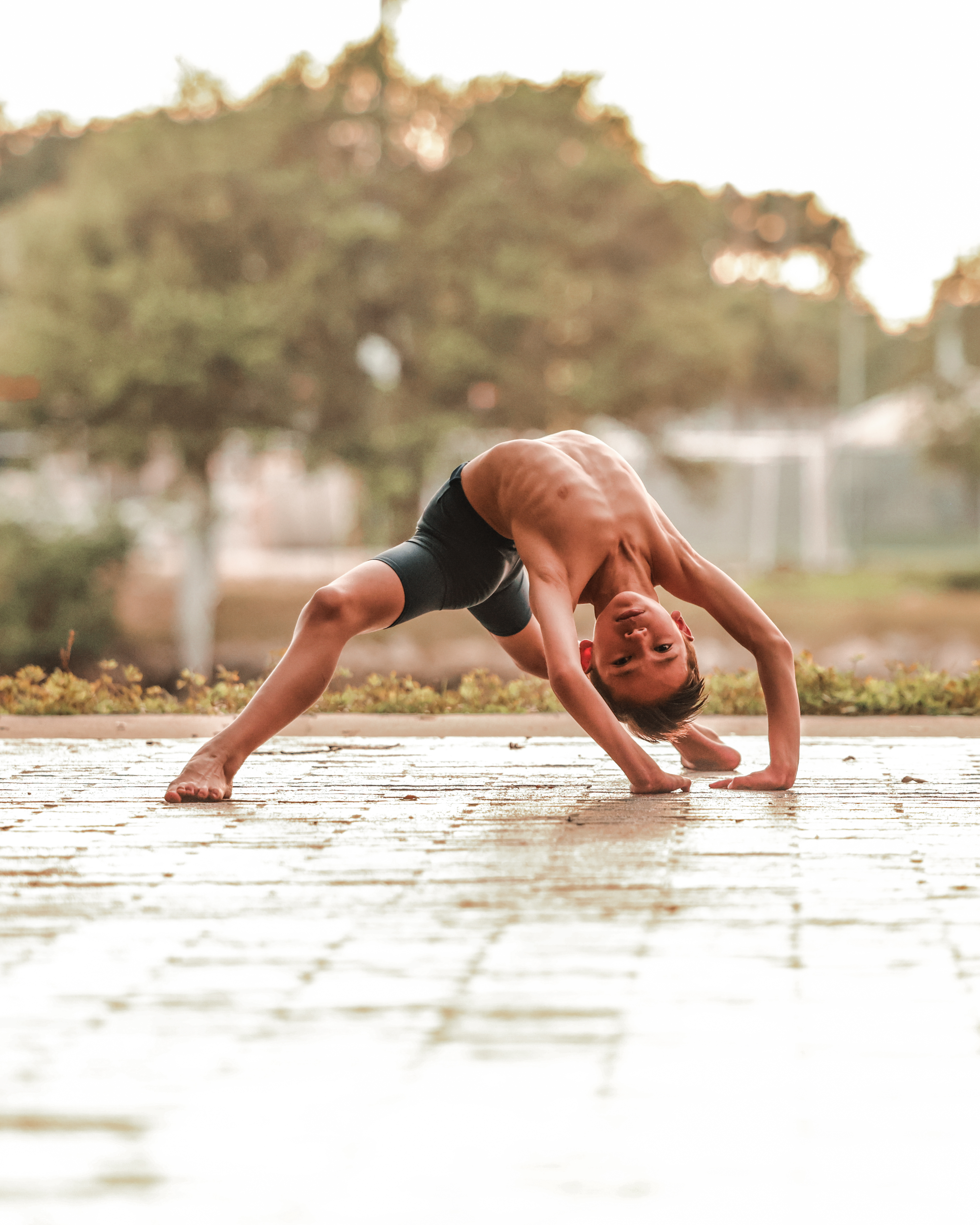 00142 - Owen Simmons - Photographer Chris Moore.JPG