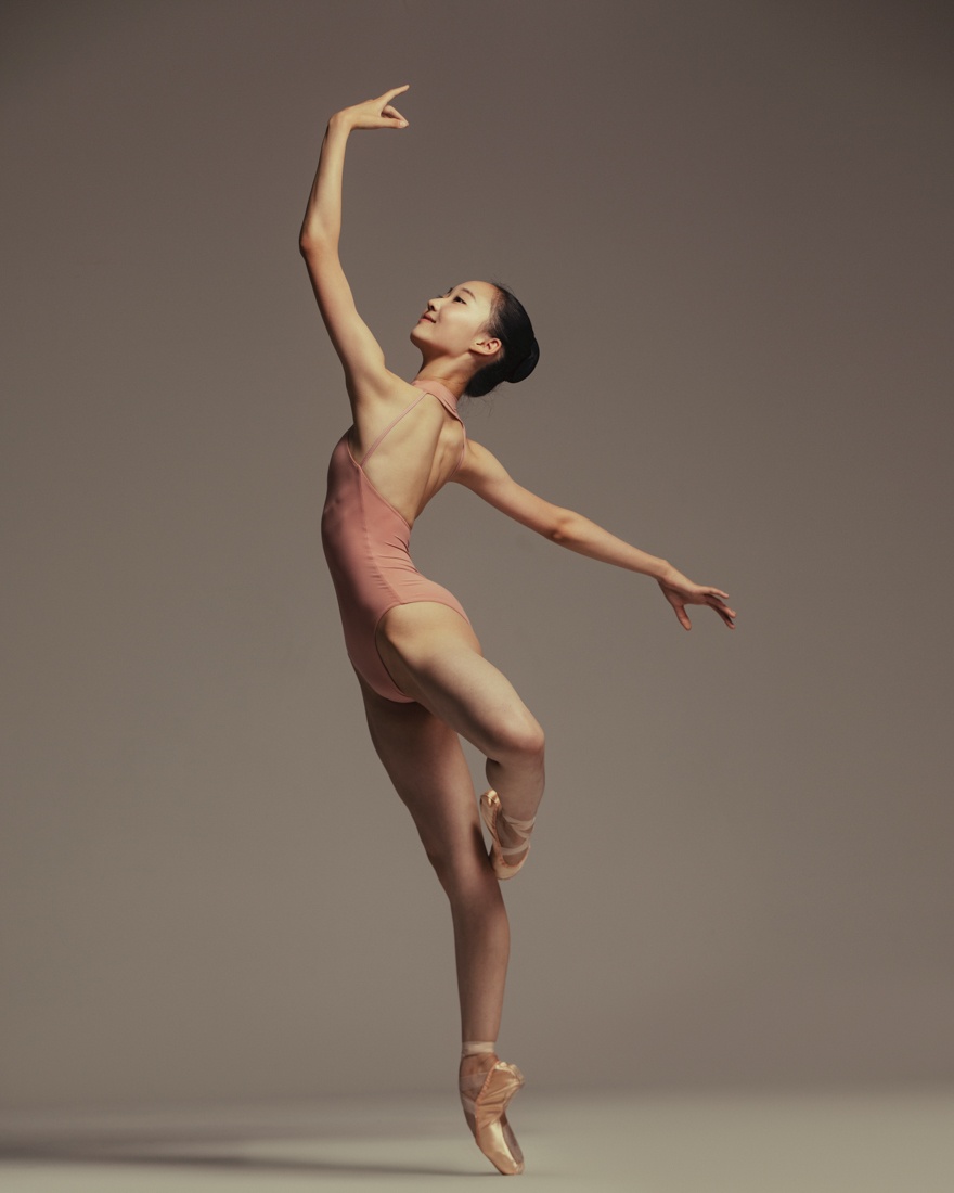 JEEHO LEE Passer.jpg