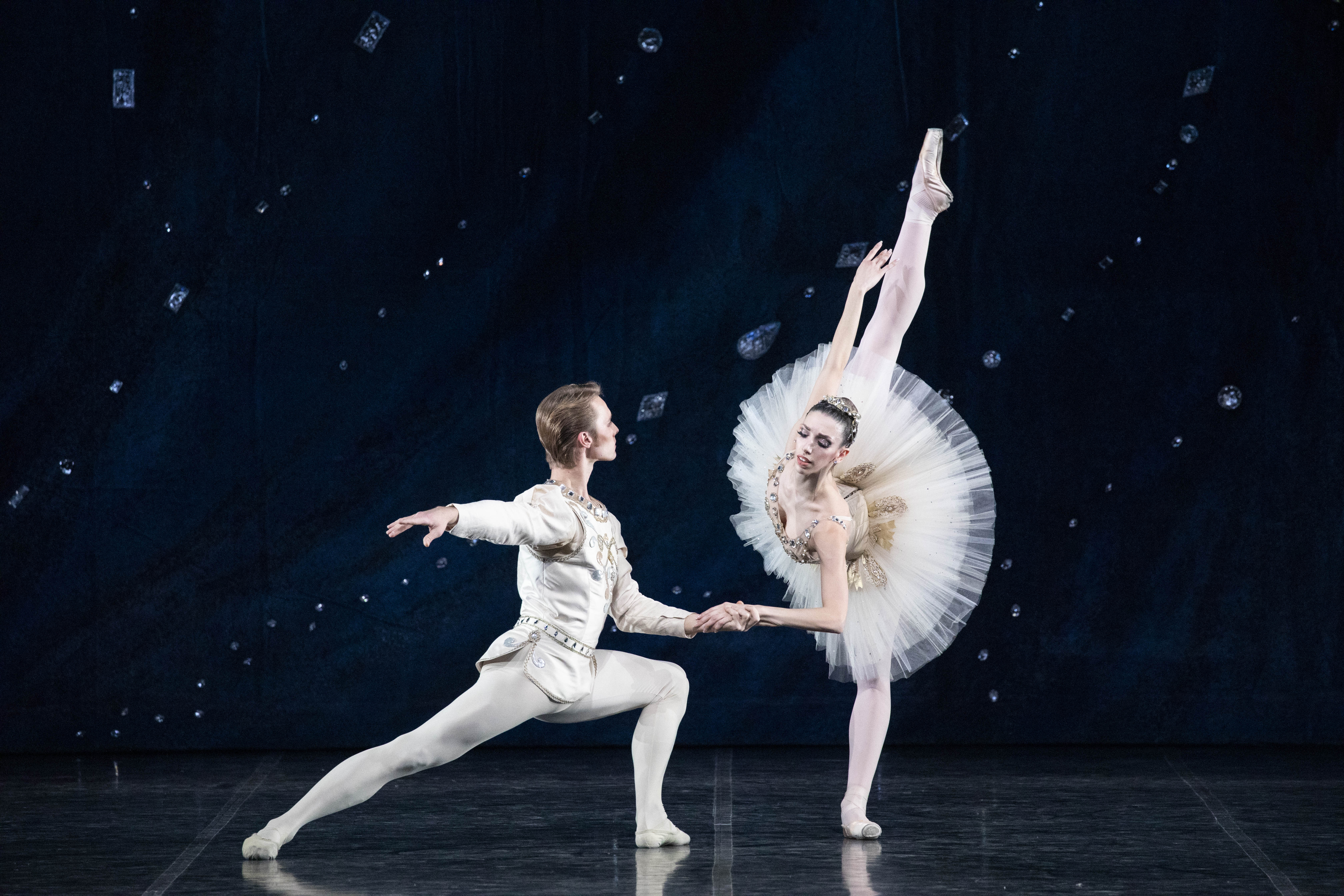 715640BADG ph Brescia e Amisano ∏Teatro alla Scala.jpg