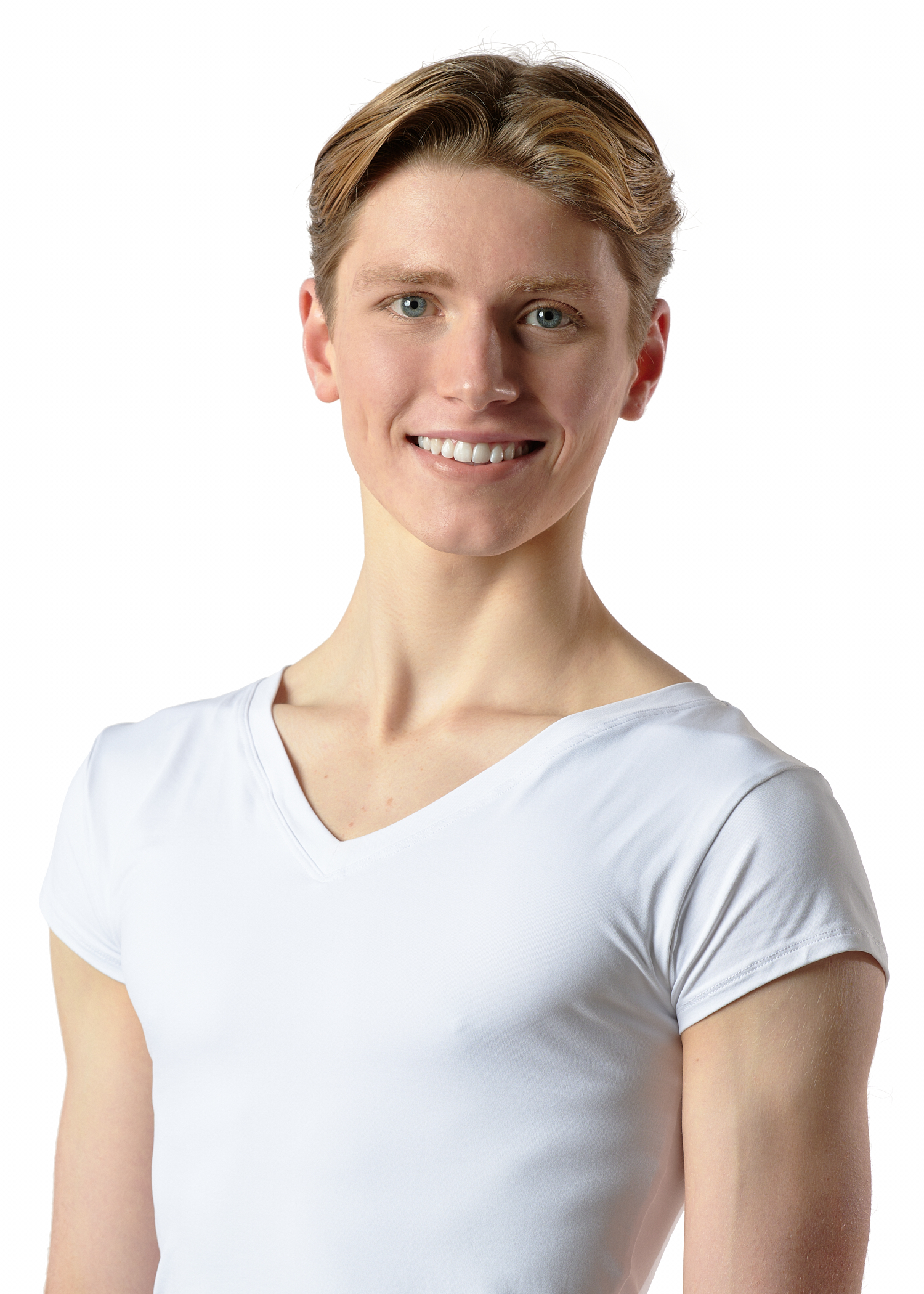 Hamish Pullin Wide angle Headshot - 23.jpg