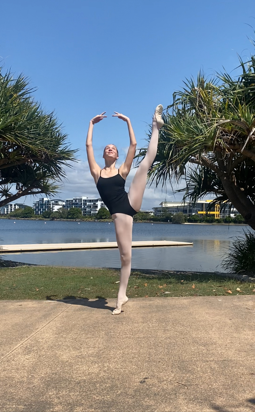 Mac 2nd Demi Pointe.JPG