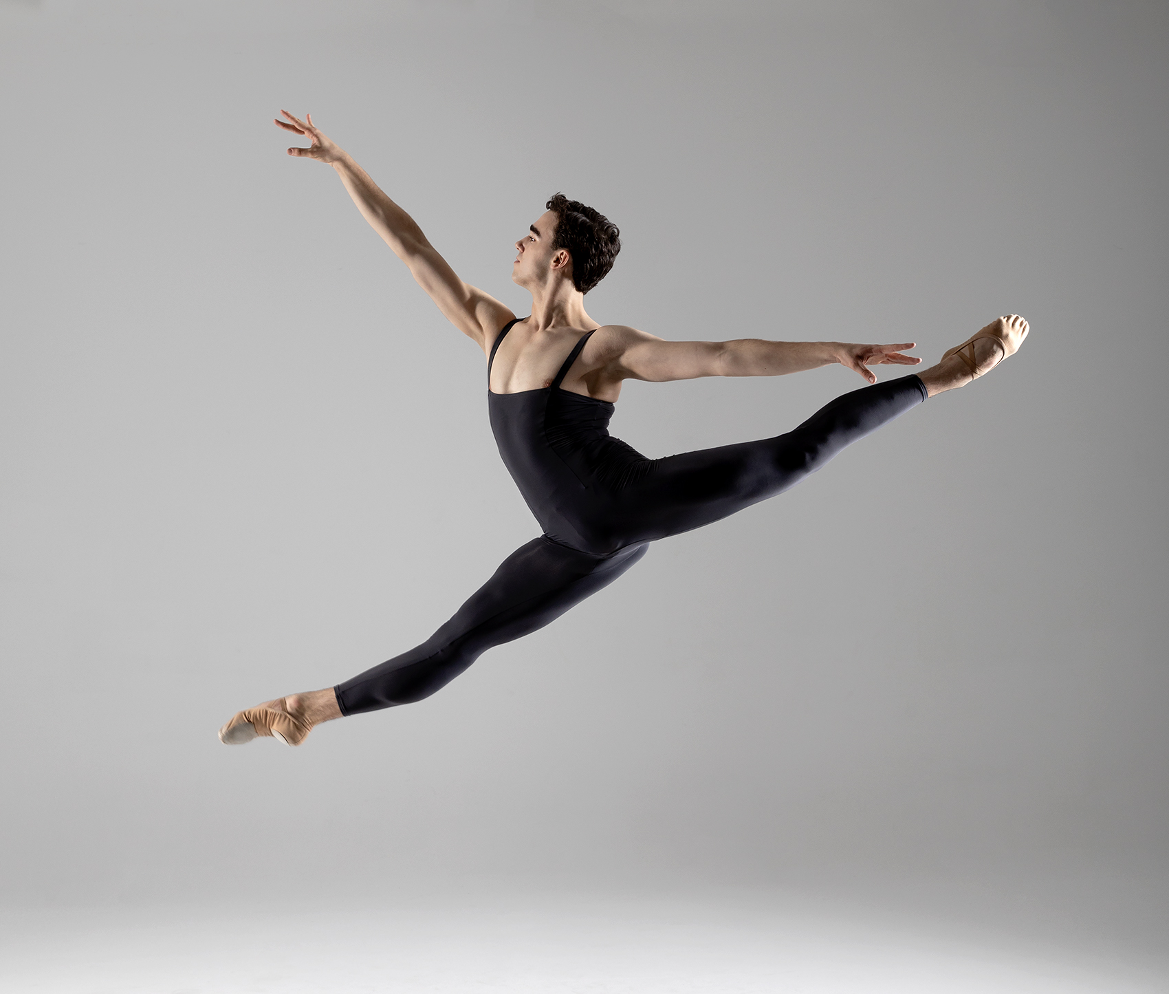 Thomas Boddington Full-Body .JPG