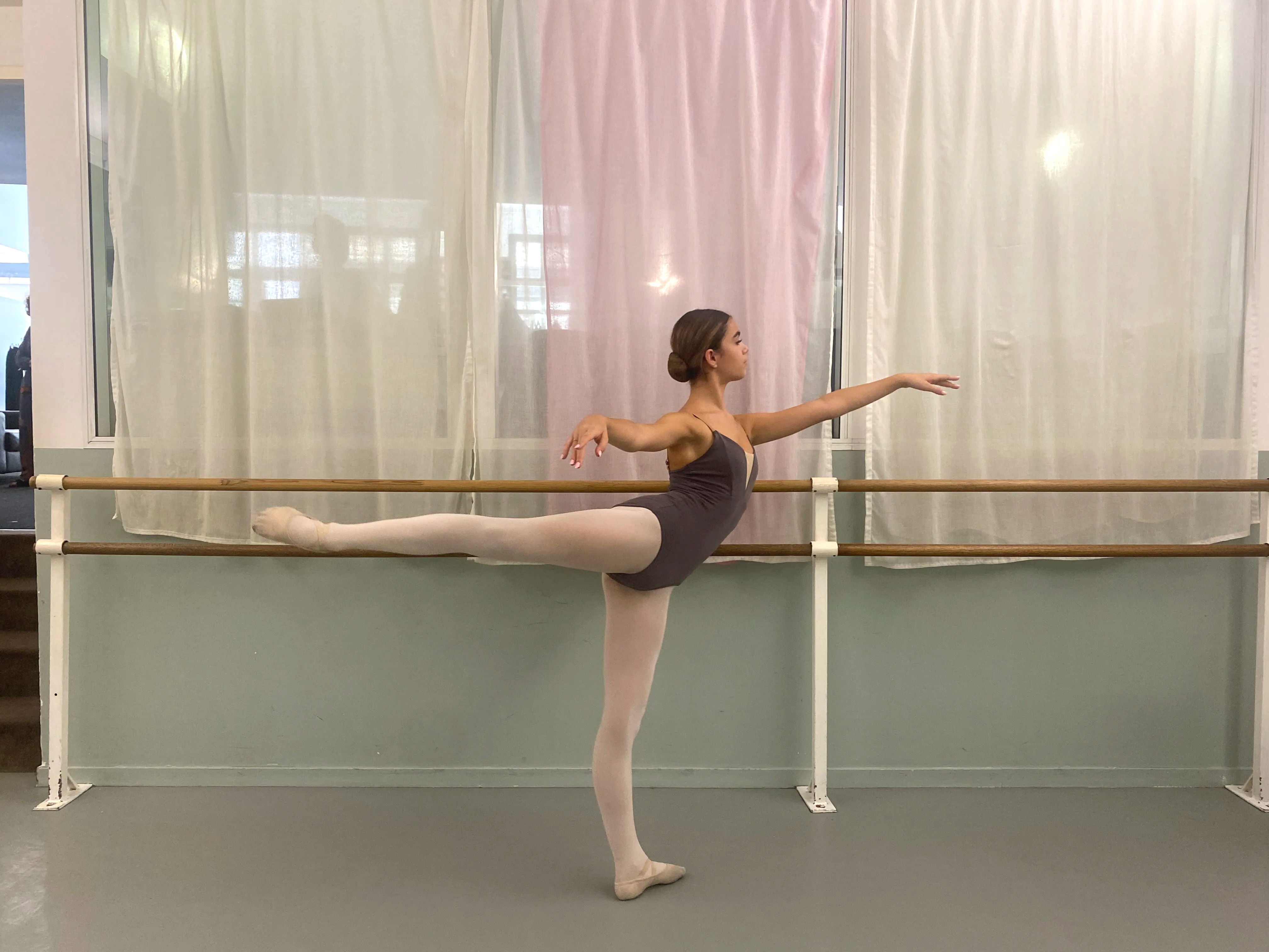 SERRA Anaé - Provide an arabesque photo - copie.jpg