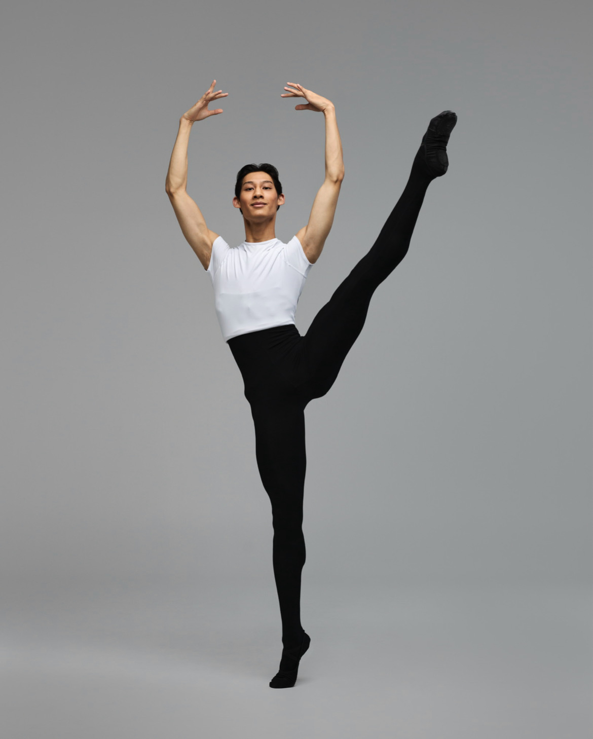 Takdanai McLeod-Smith ballet photo 3.jpg