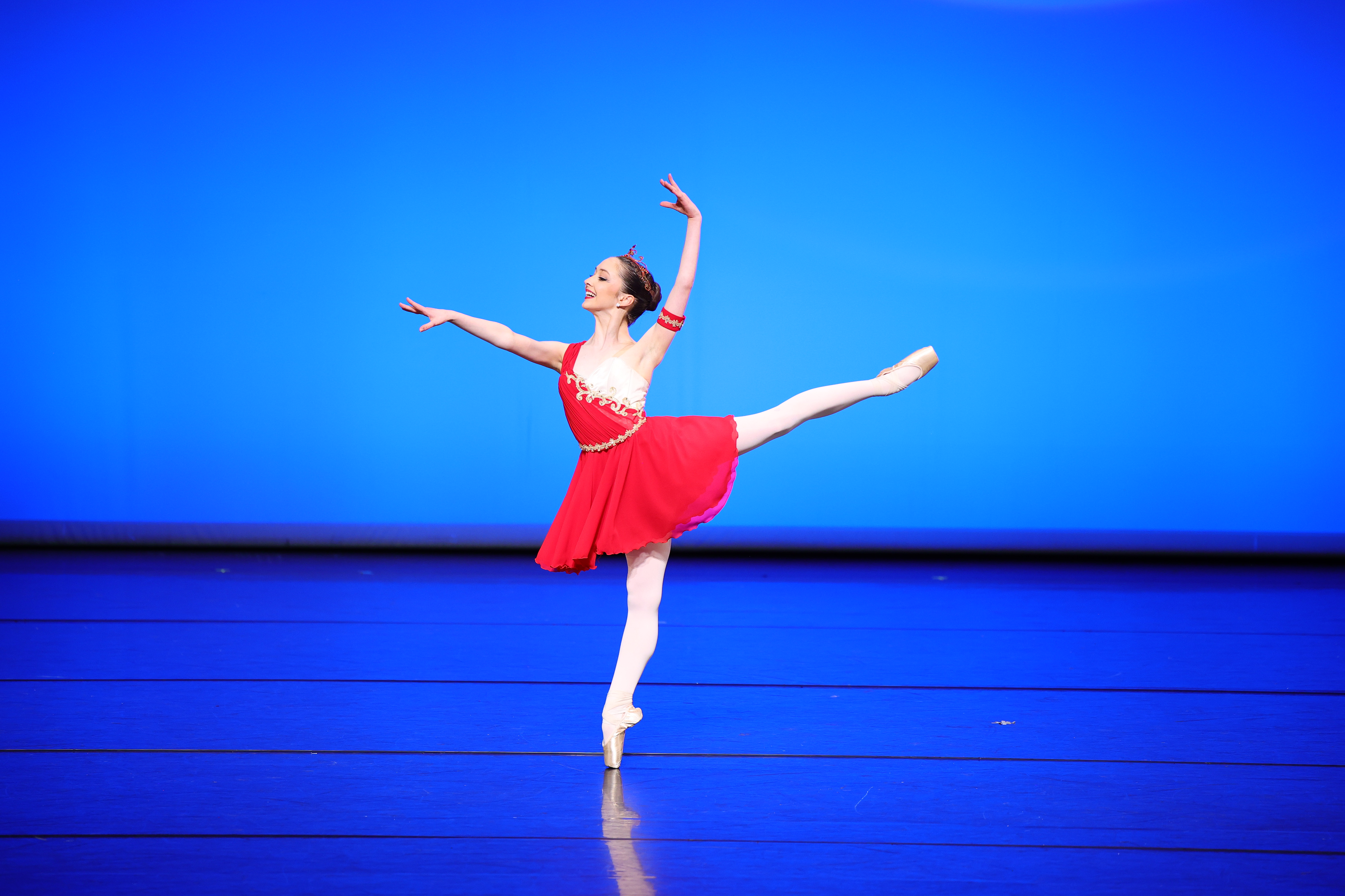 diana arabesque solo.JPG