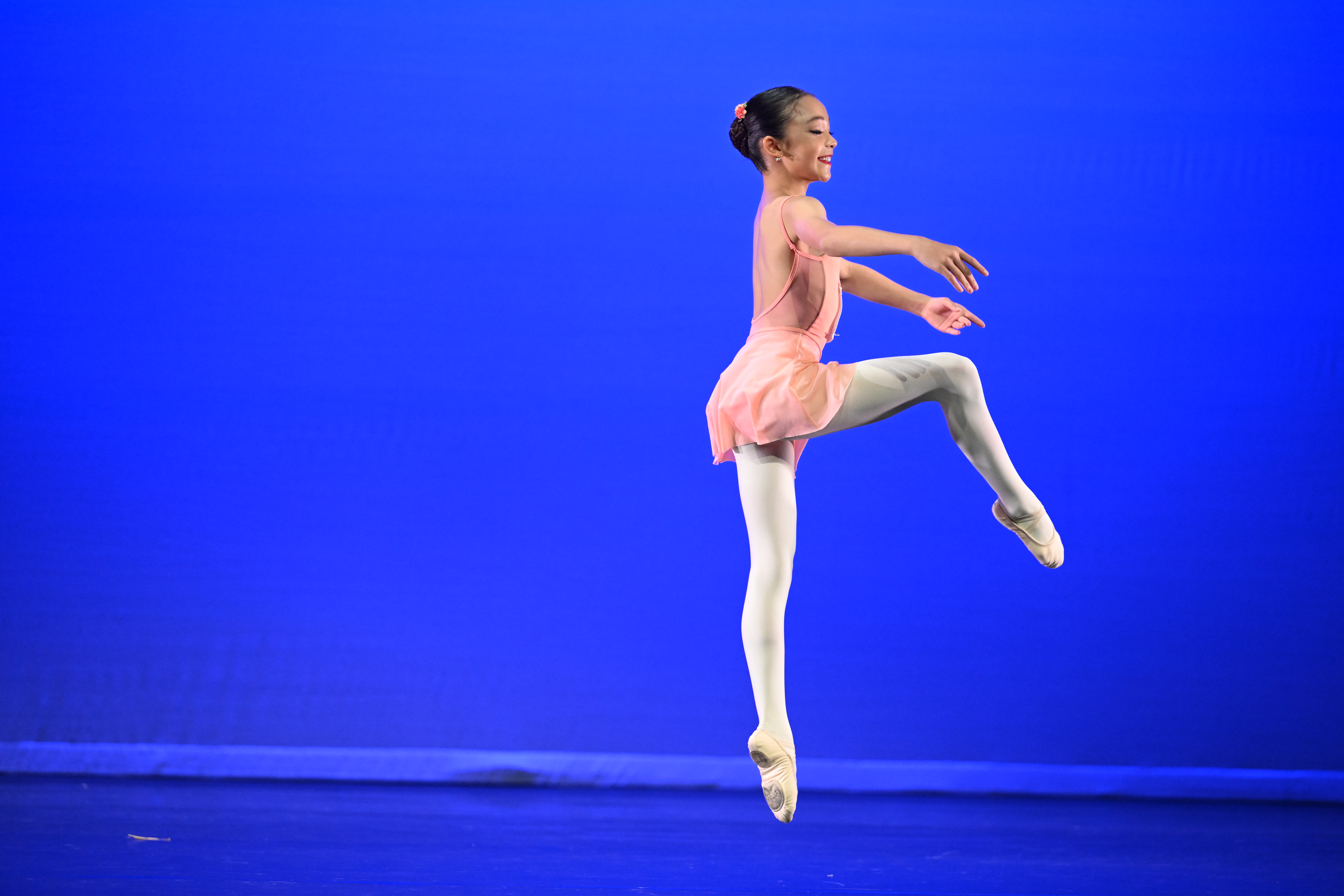 667481-q1.dancer_download_(all_images_of_1_person).rad-06apr24-0502.jpeg