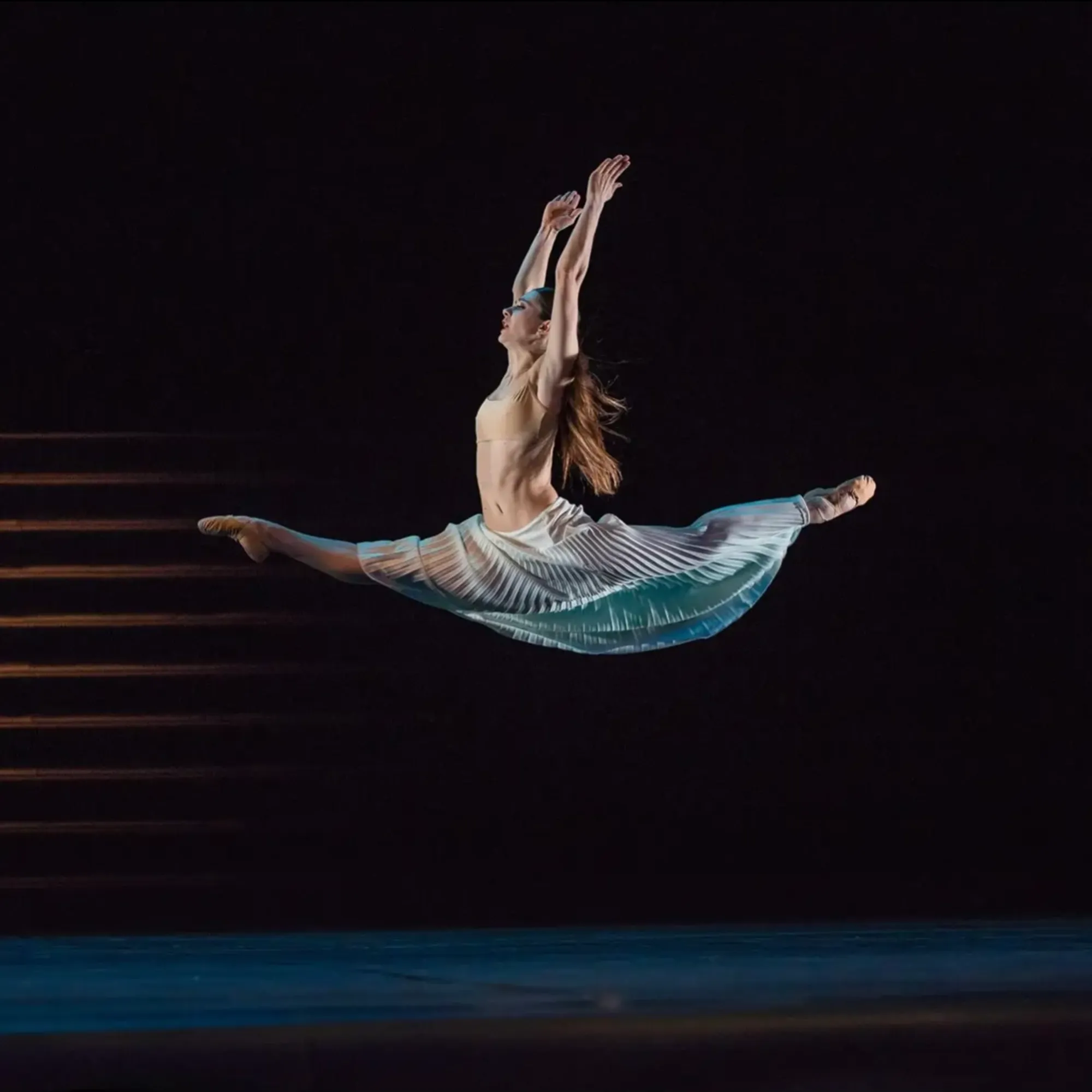 eyJidWNrZXQiOiJjaC5ha3Nvbi5kYW5jZS5idWNrZXQiLCJrZXkiOiJmaWxlcy9kZWpFbzVXVHVYYXQ2NXN5by1vcmlnaW5hbC5qcGVnIiwiZWRpdHMiOnsicmVzaXplIjp7IndpZHRoIjoyMDAwLCJmaXQiOiJjb3ZlciJ9fX0= - copie.png