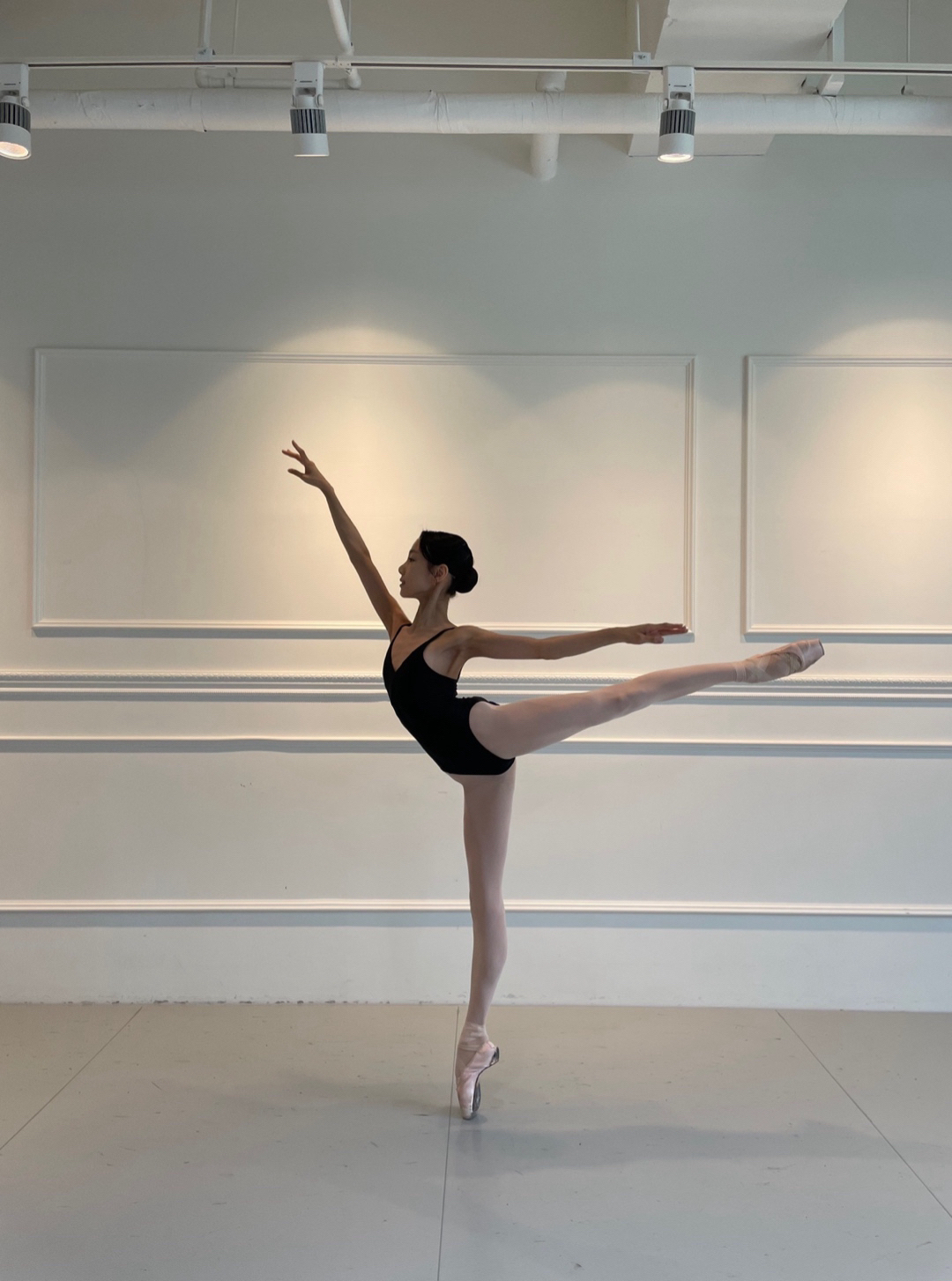 방제이 아라베스크.jpeg