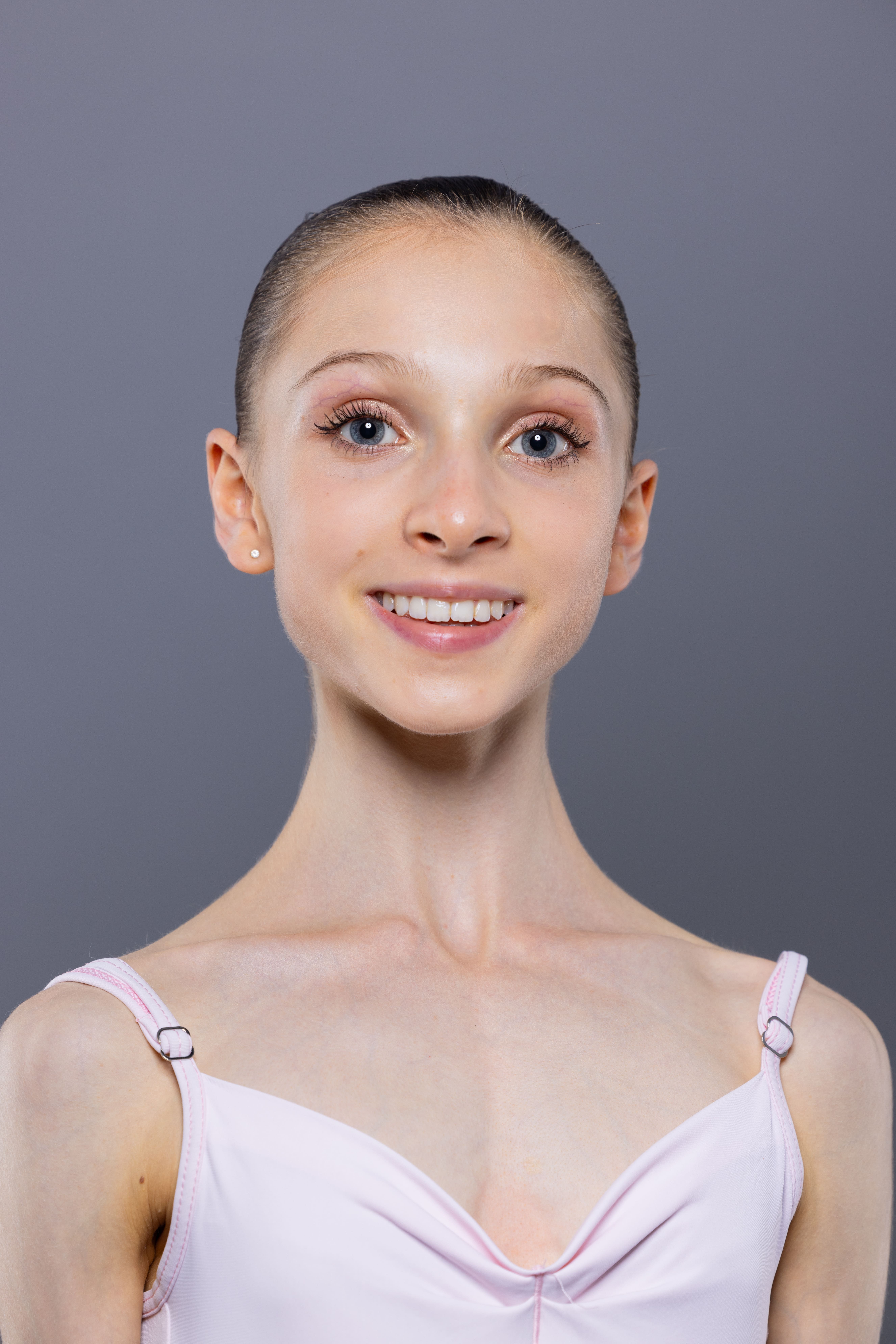 head shot(2).jpg