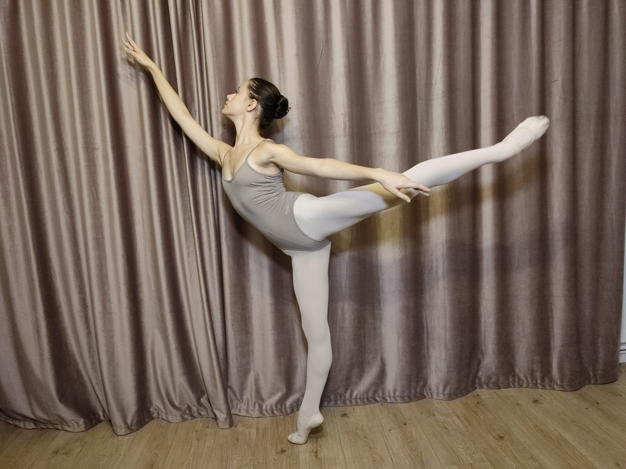 arabesque.jpg