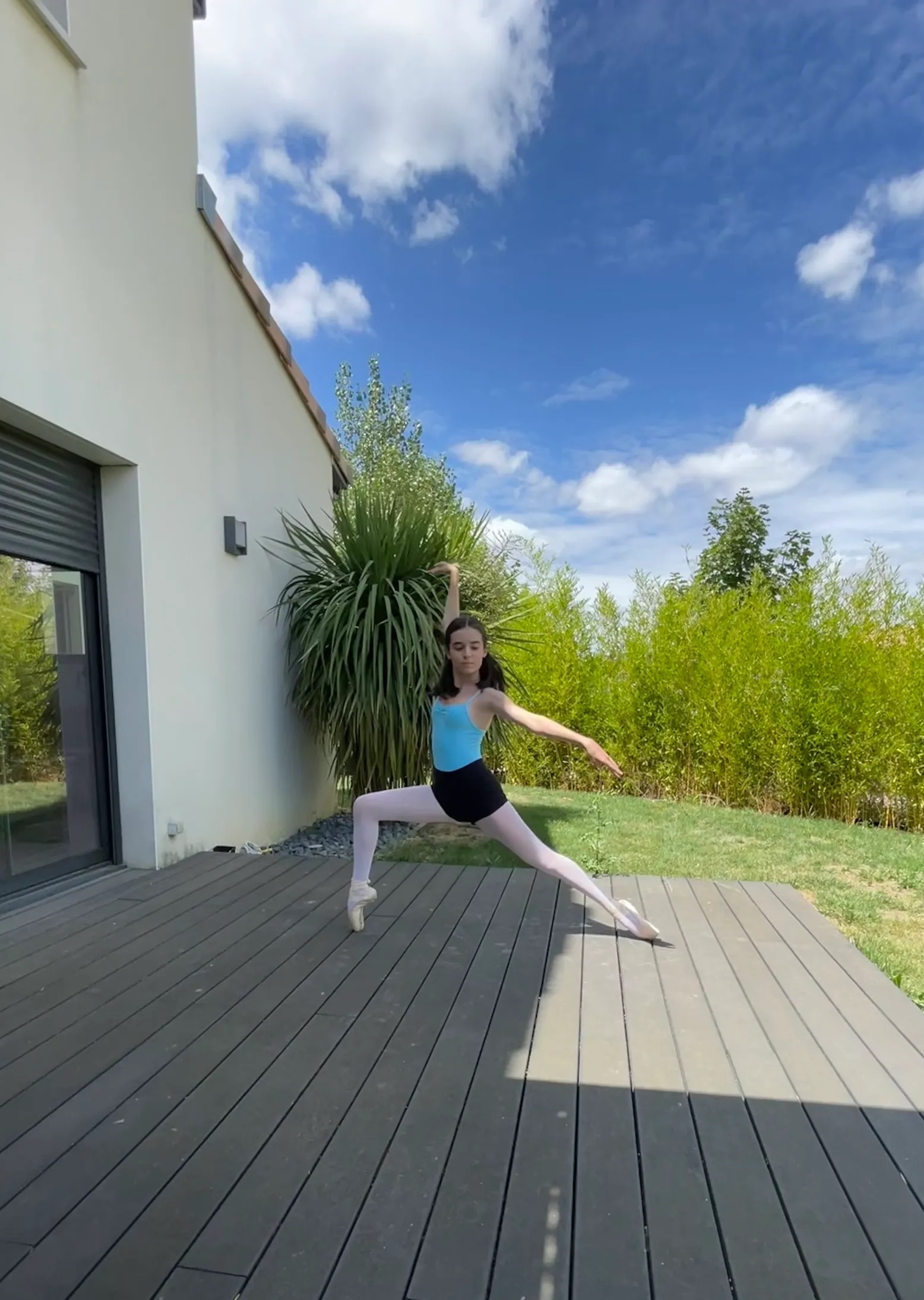 download - copie.jpg