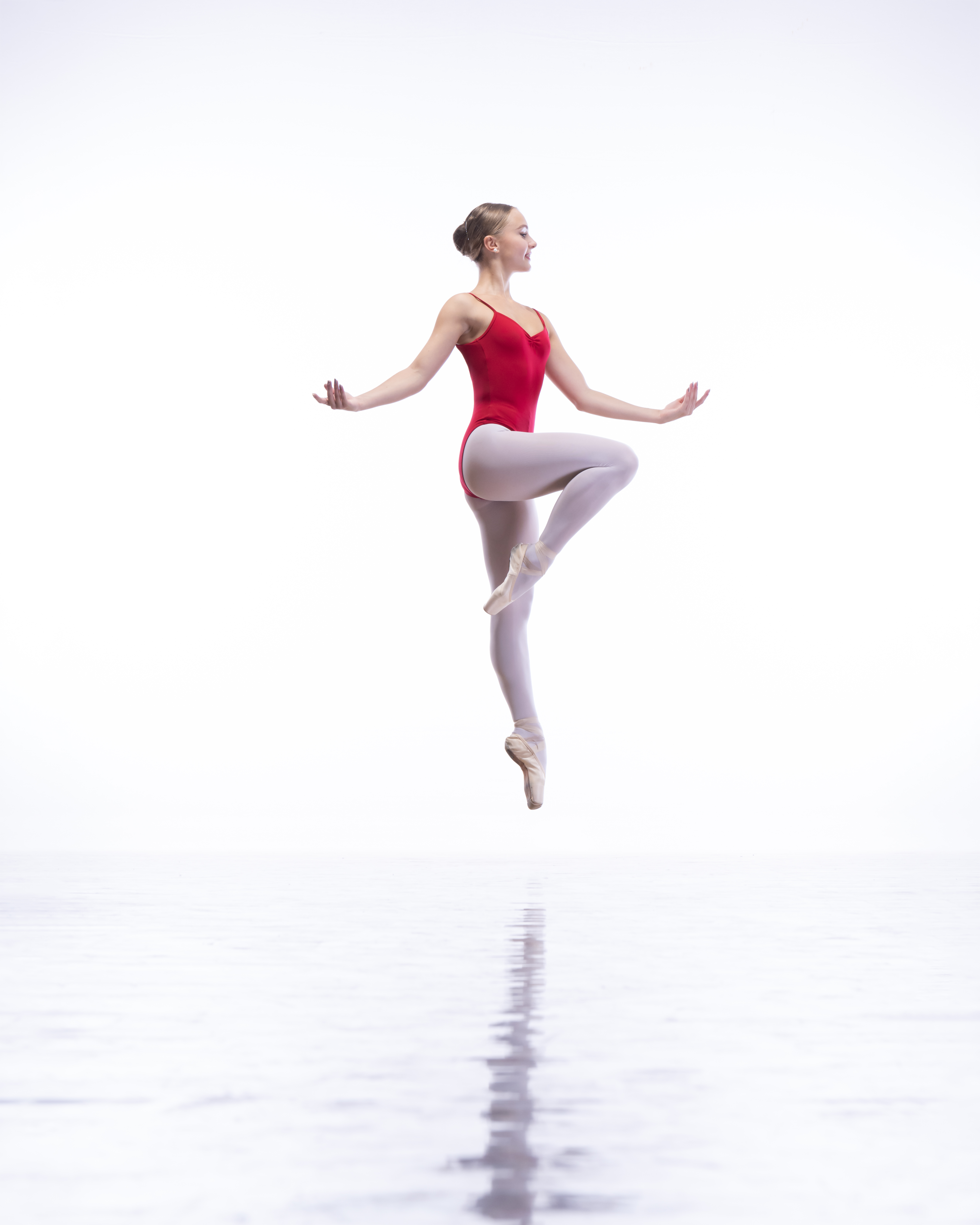 Zaneta Pazderova_HiRes_prague 2023-08-0532842.jpg