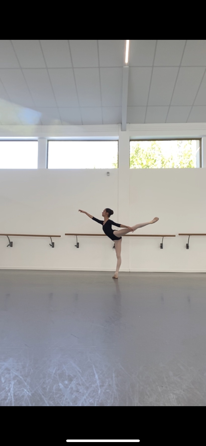 Cléo Soupet arabesque.jpg