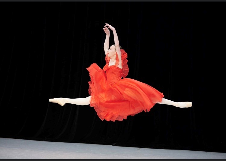 Rachel Collings_demi character Eva Peron_1.jpg