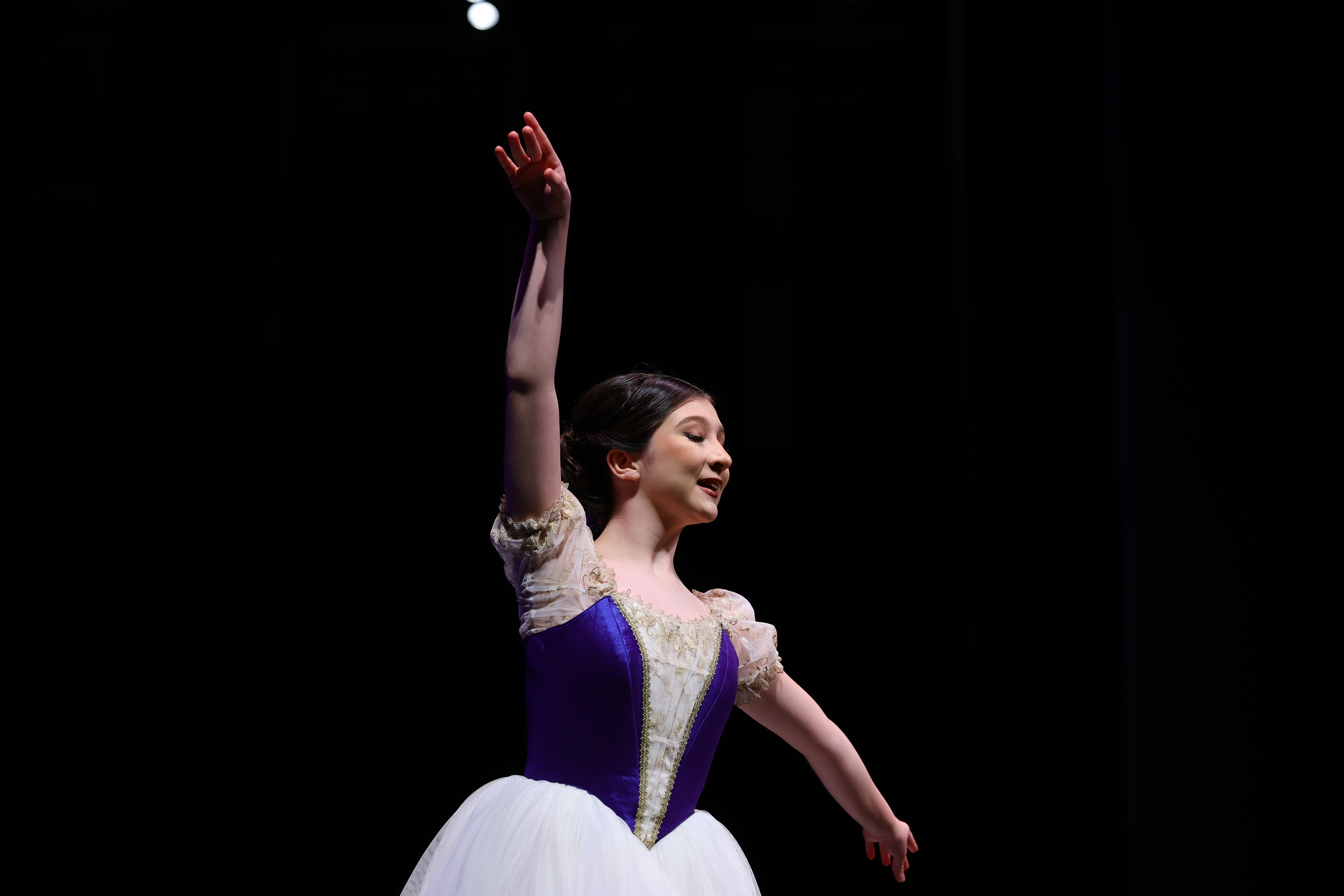 425FrancellaMccannPEASANTPASVARIATIONFROMGISELLESS0031 (1).jpeg