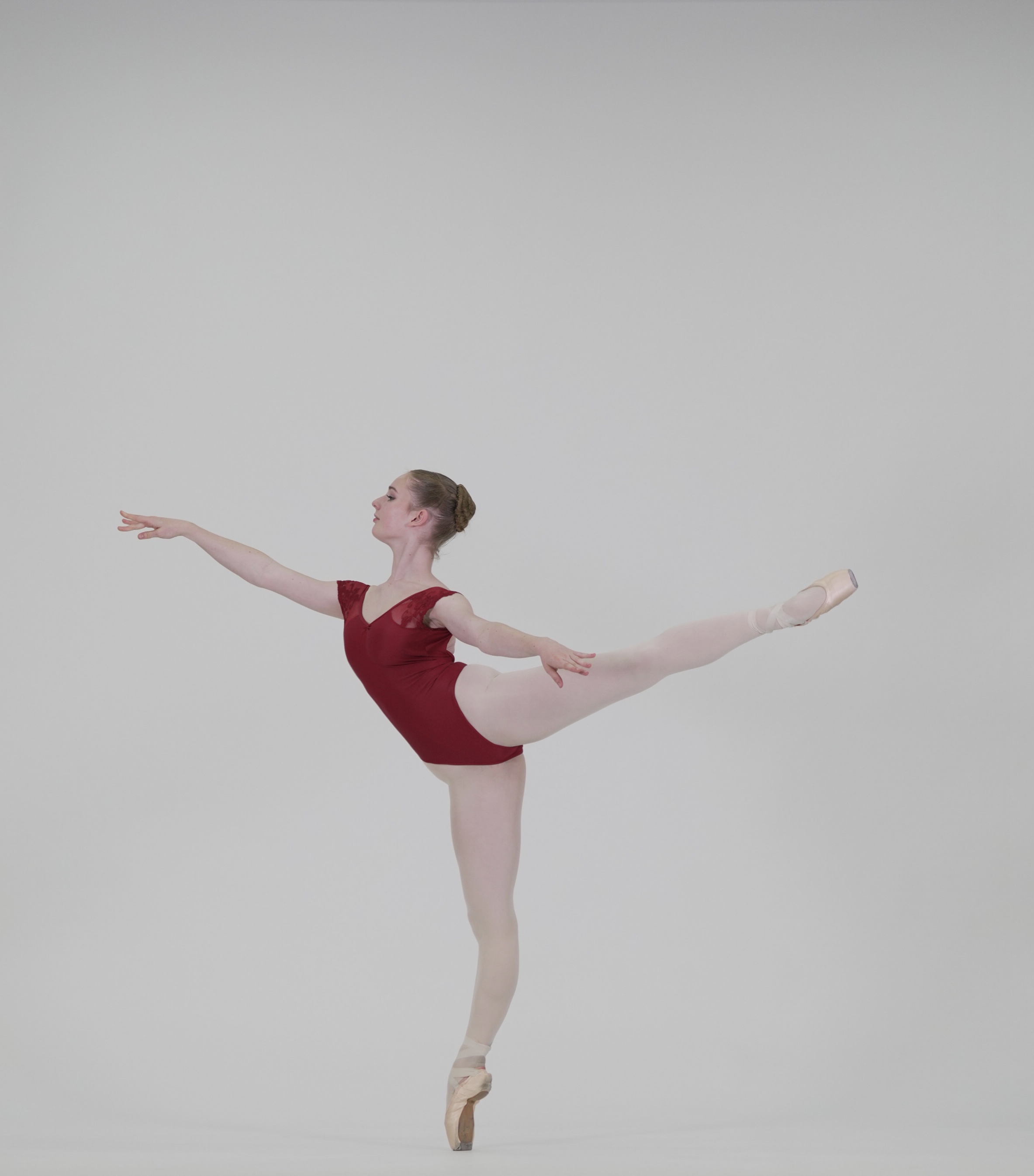 Imilia morrison arabesque pointe .jpg